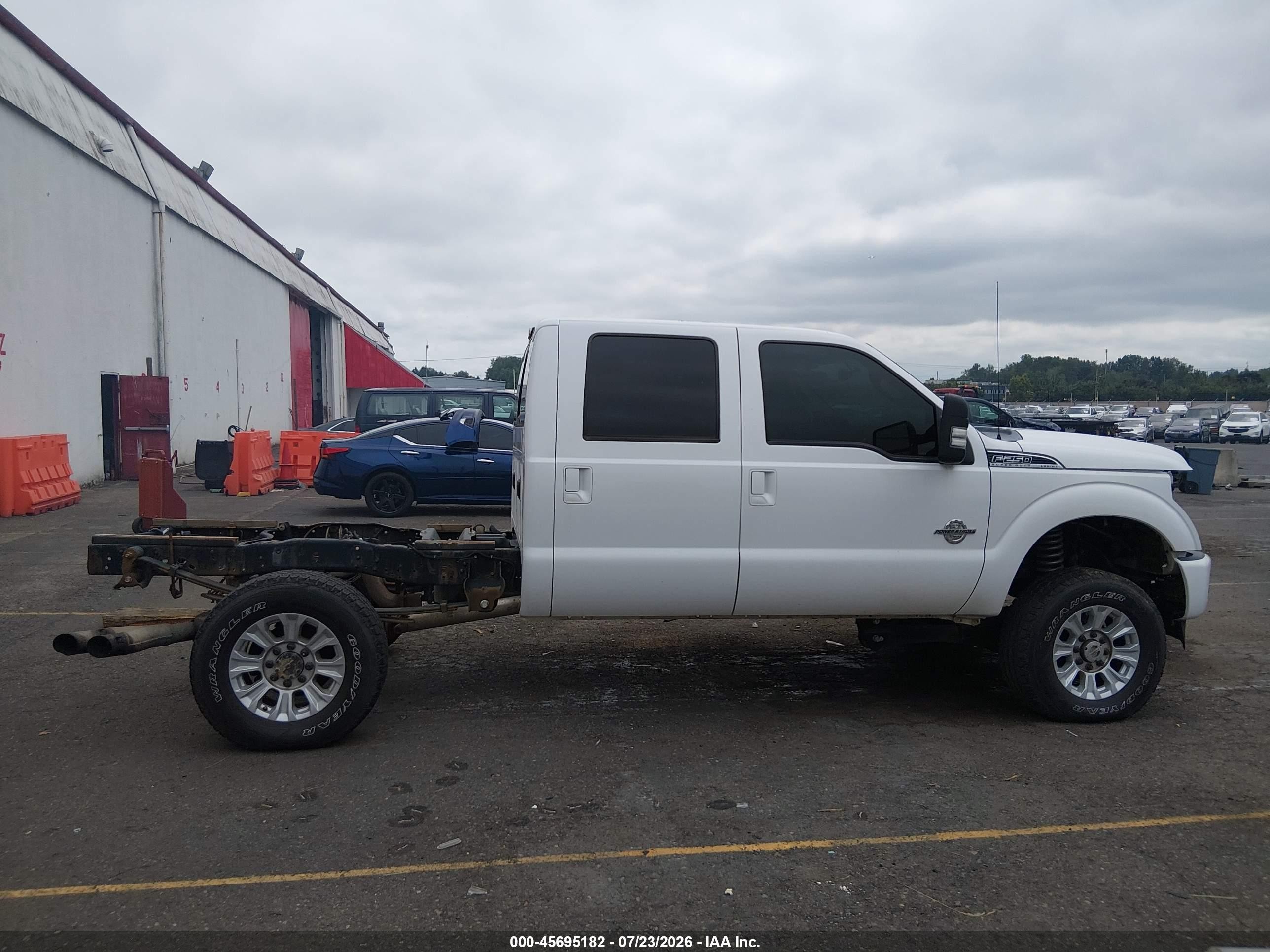 2012 Ford Super Duty F-250 Srw Lariat White vin: 1FT7W2BT0CEA21776