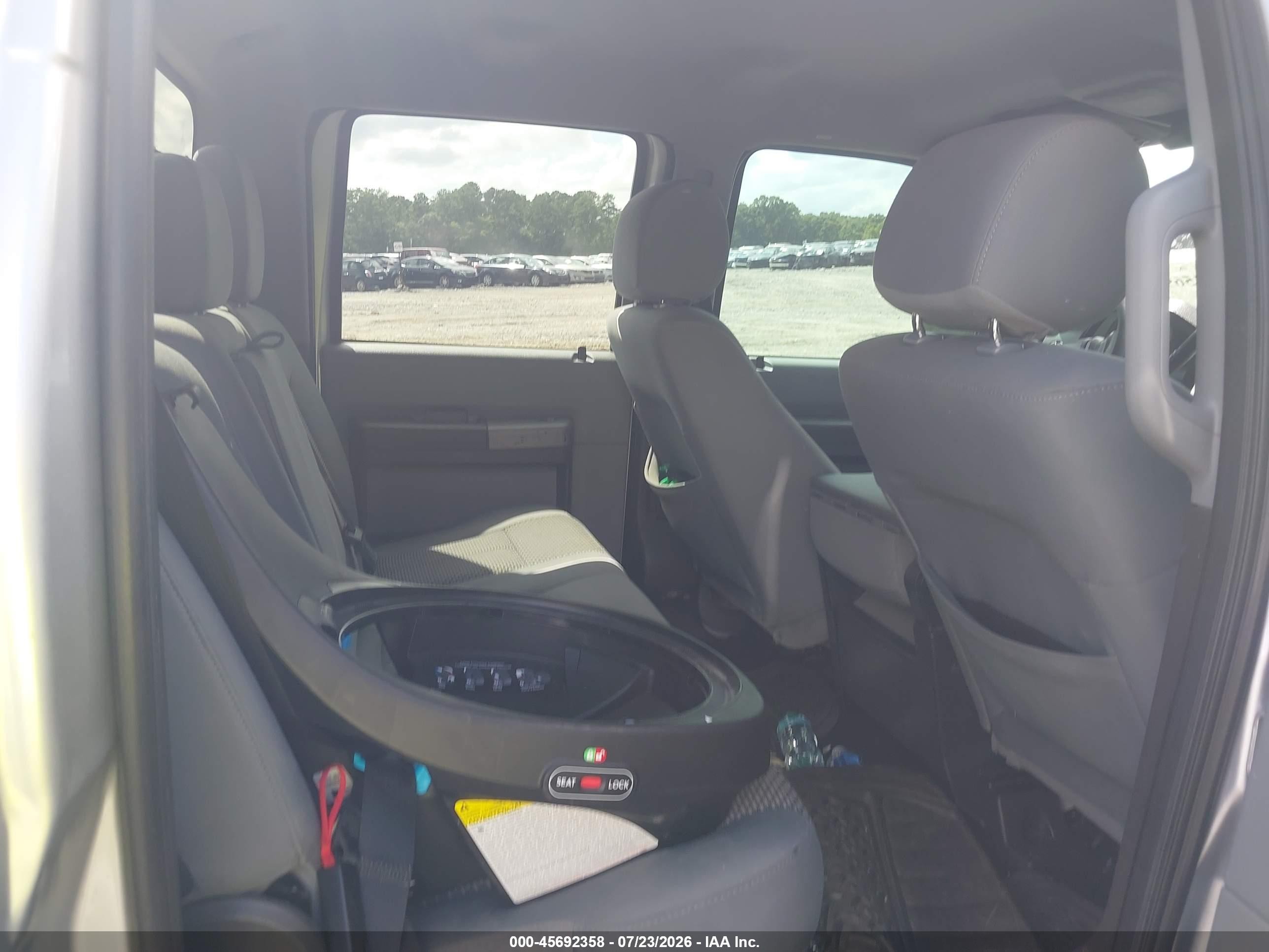 2012 Ford Super Duty F-250 Srw Xlt Silver vin: 1FT7W2BT0CED18725