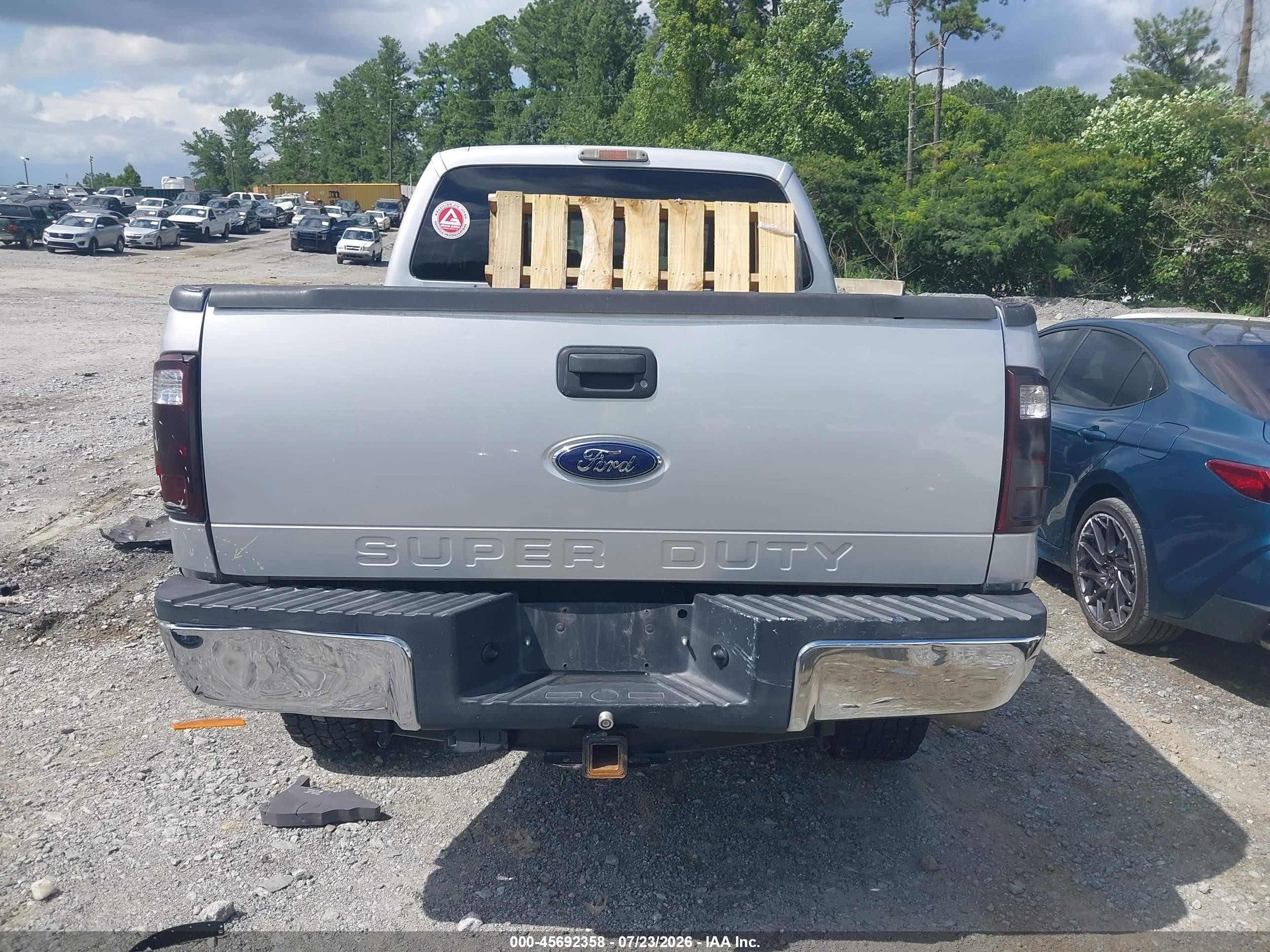 2012 Ford Super Duty F-250 Srw Xlt Silver vin: 1FT7W2BT0CED18725