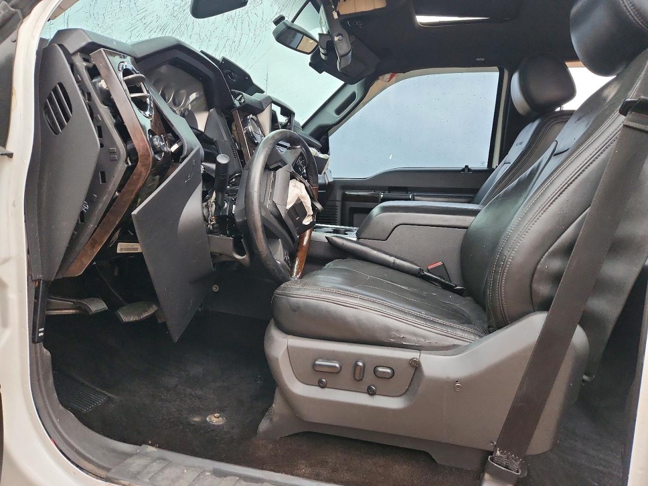 2014 Ford F250 Super Duty White vin: 1FT7W2BT0EEA29993