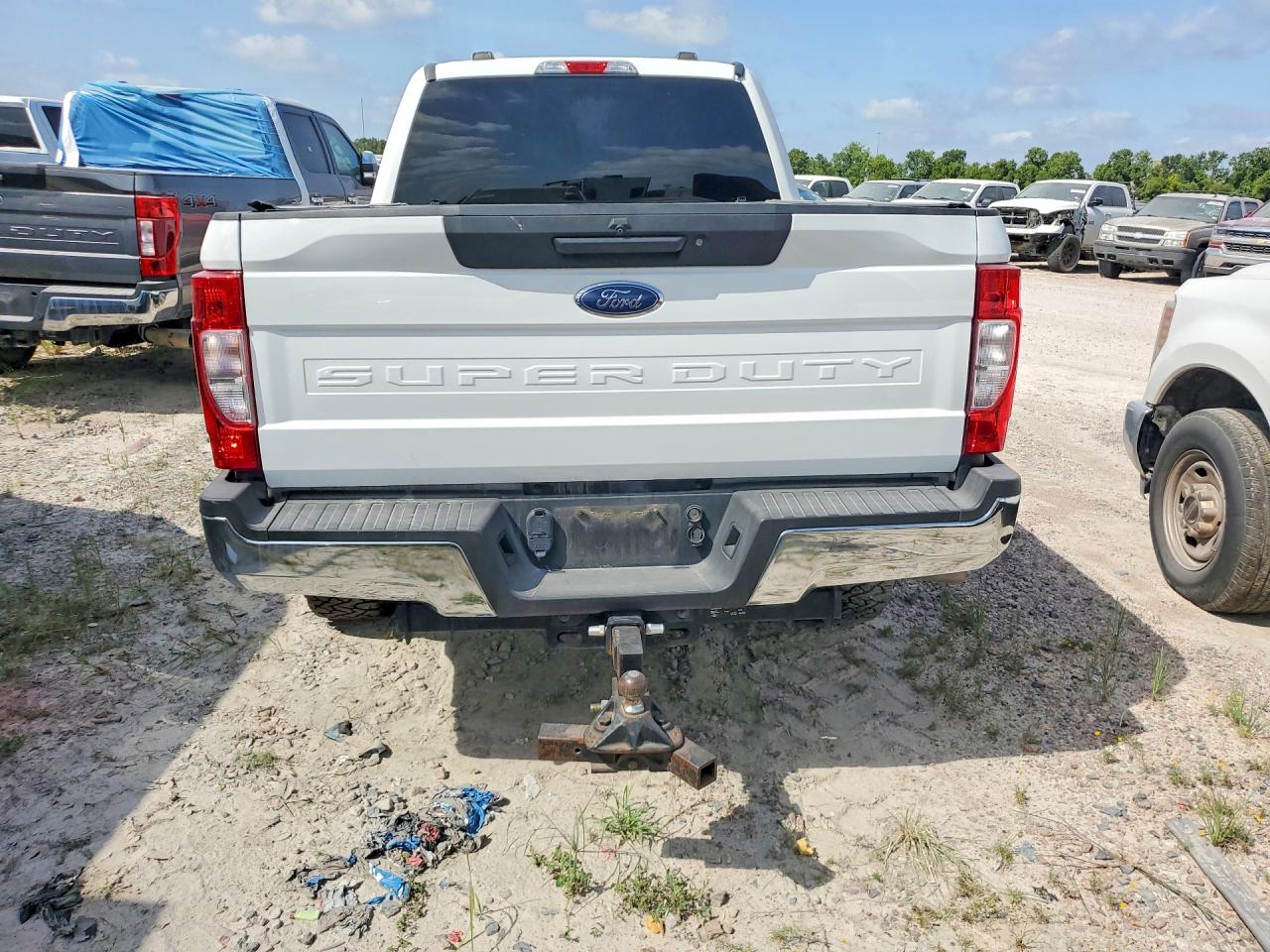 2022 Ford F250 Super Duty White vin: 1FT7W2BT0NEC86393