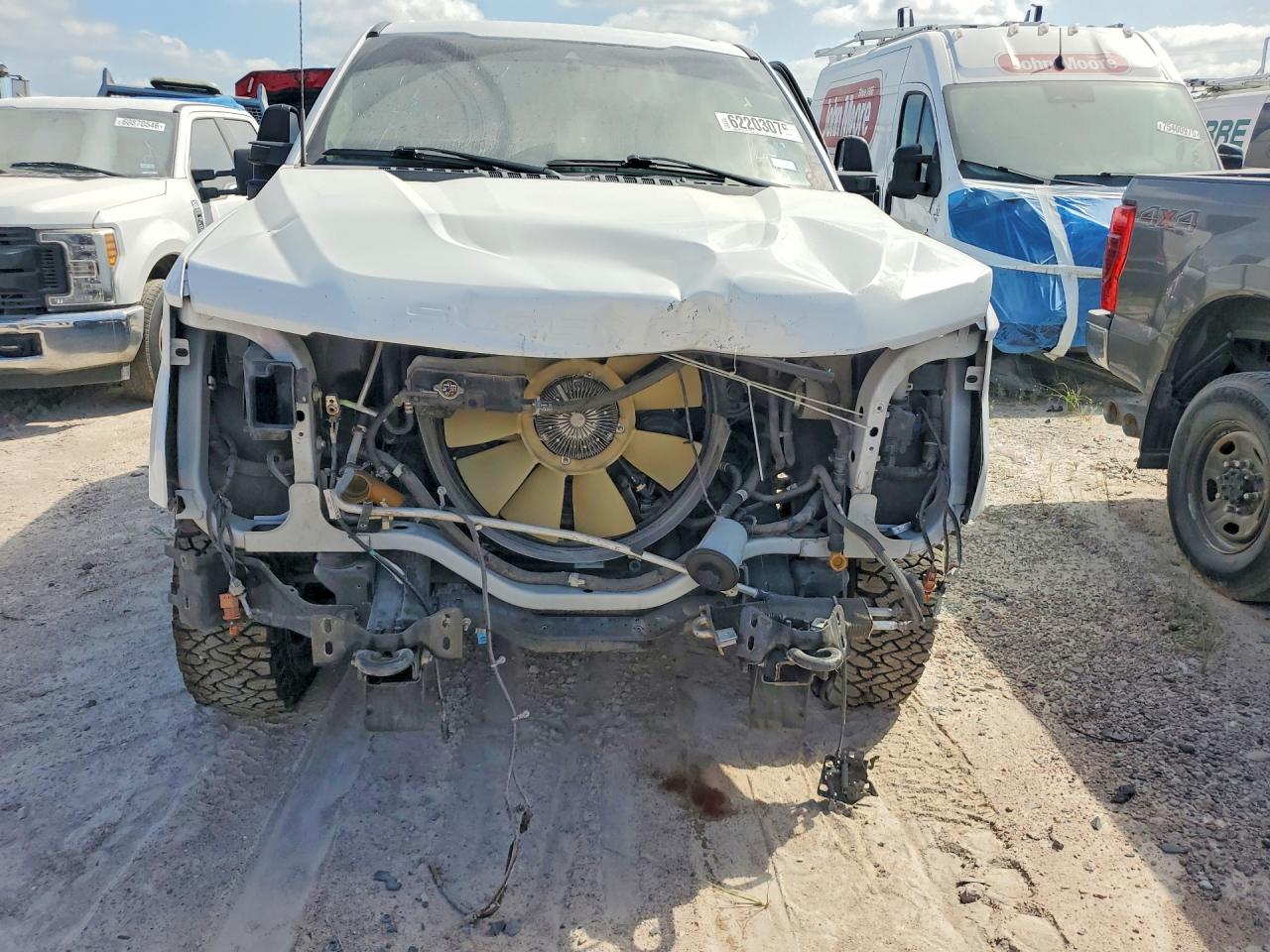 2022 Ford F250 Super Duty White vin: 1FT7W2BT0NEC86393