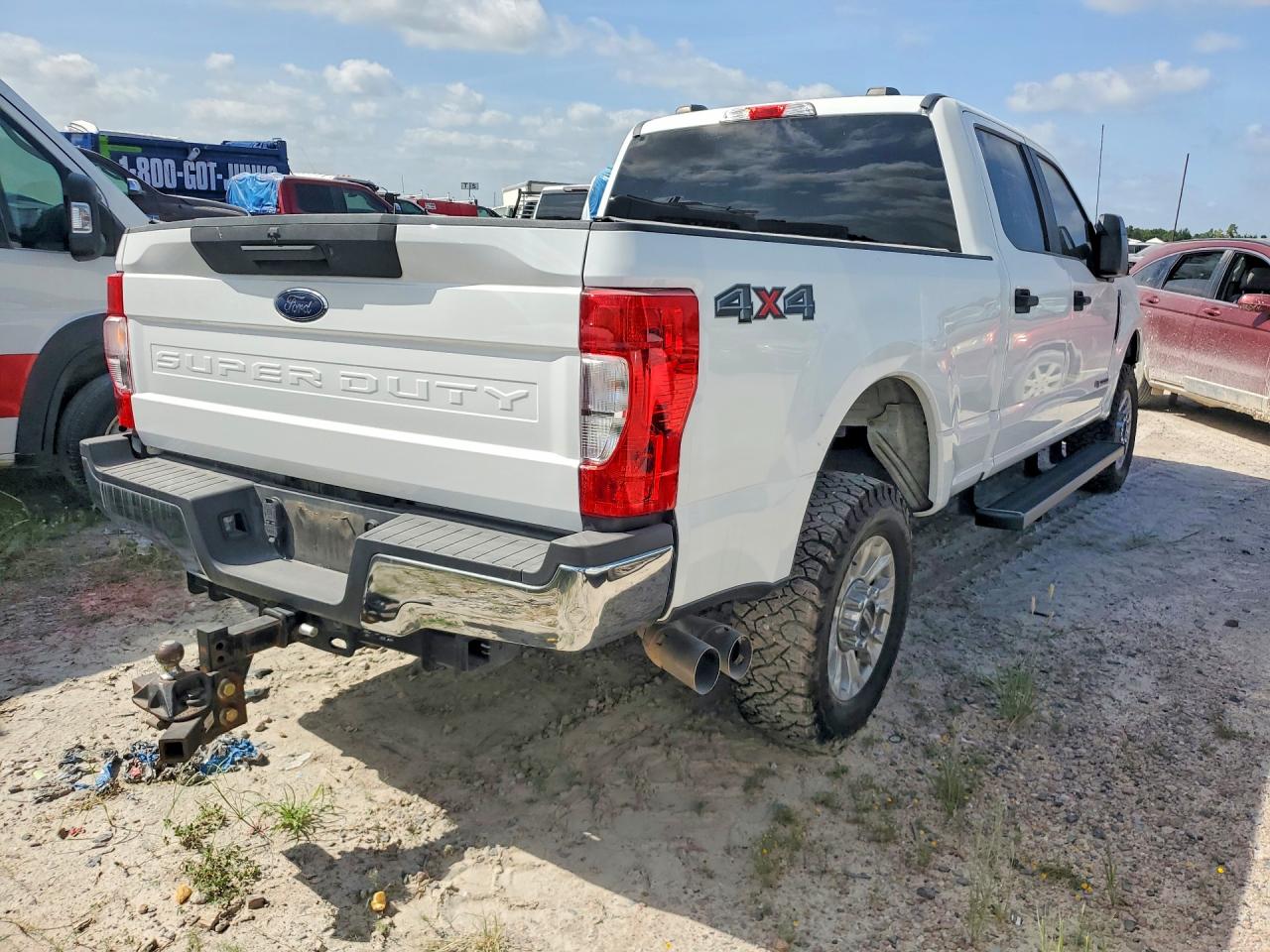 2022 Ford F250 Super Duty White vin: 1FT7W2BT0NEC86393