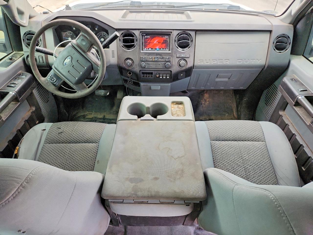 2011 Ford F250 Super Duty White vin: 1FT7W2BT1BEA76235