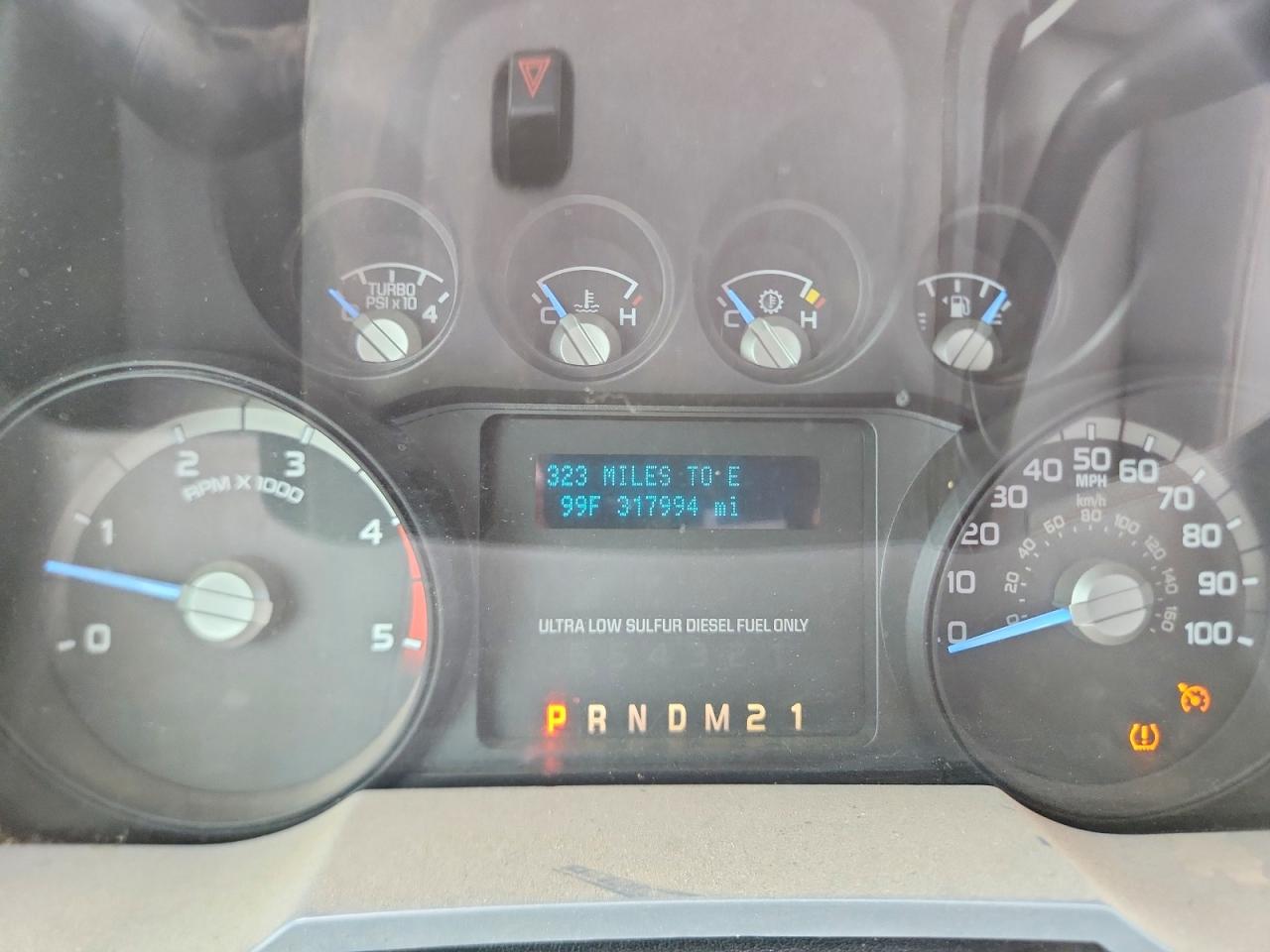 2011 Ford F250 Super Duty White vin: 1FT7W2BT1BEA76235