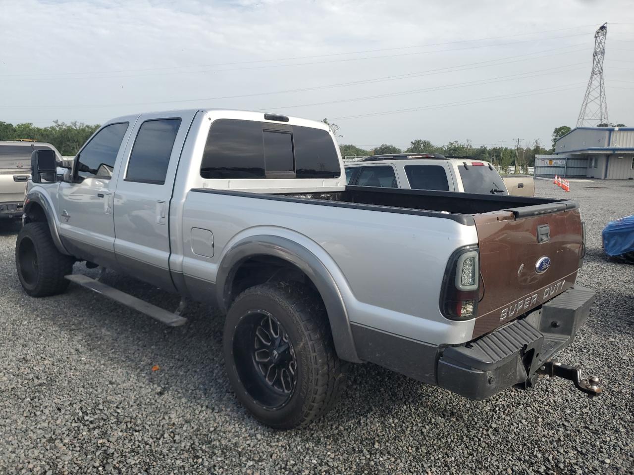 2011 Ford F250 Super Duty Silver vin: 1FT7W2BT1BEC38929