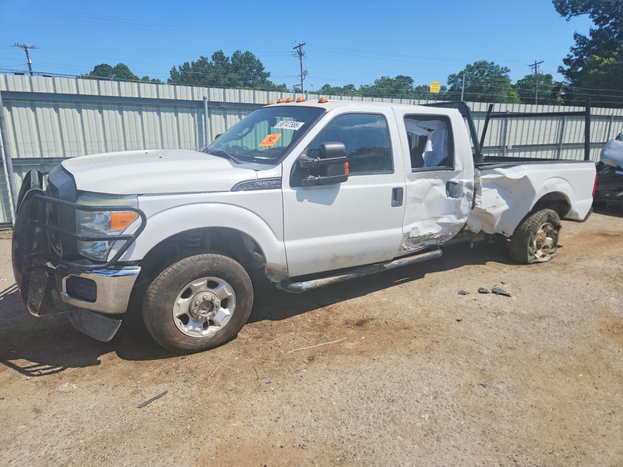 2012 Ford F250 Super Duty White vin: 1FT7W2BT1CEA71201