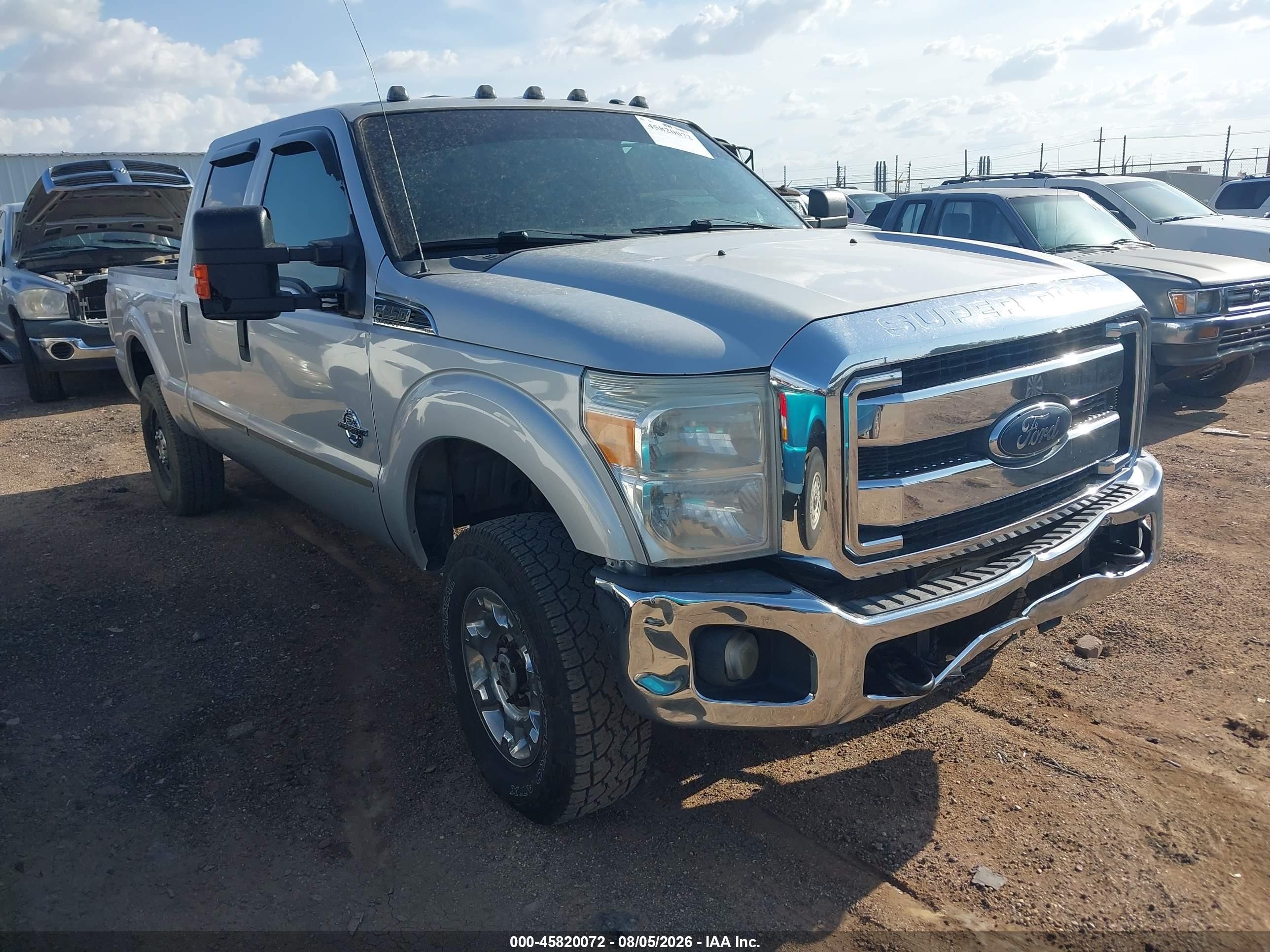 2013 Ford F-250 Xlt Серебряный vin: 1FT7W2BT1DEA89666