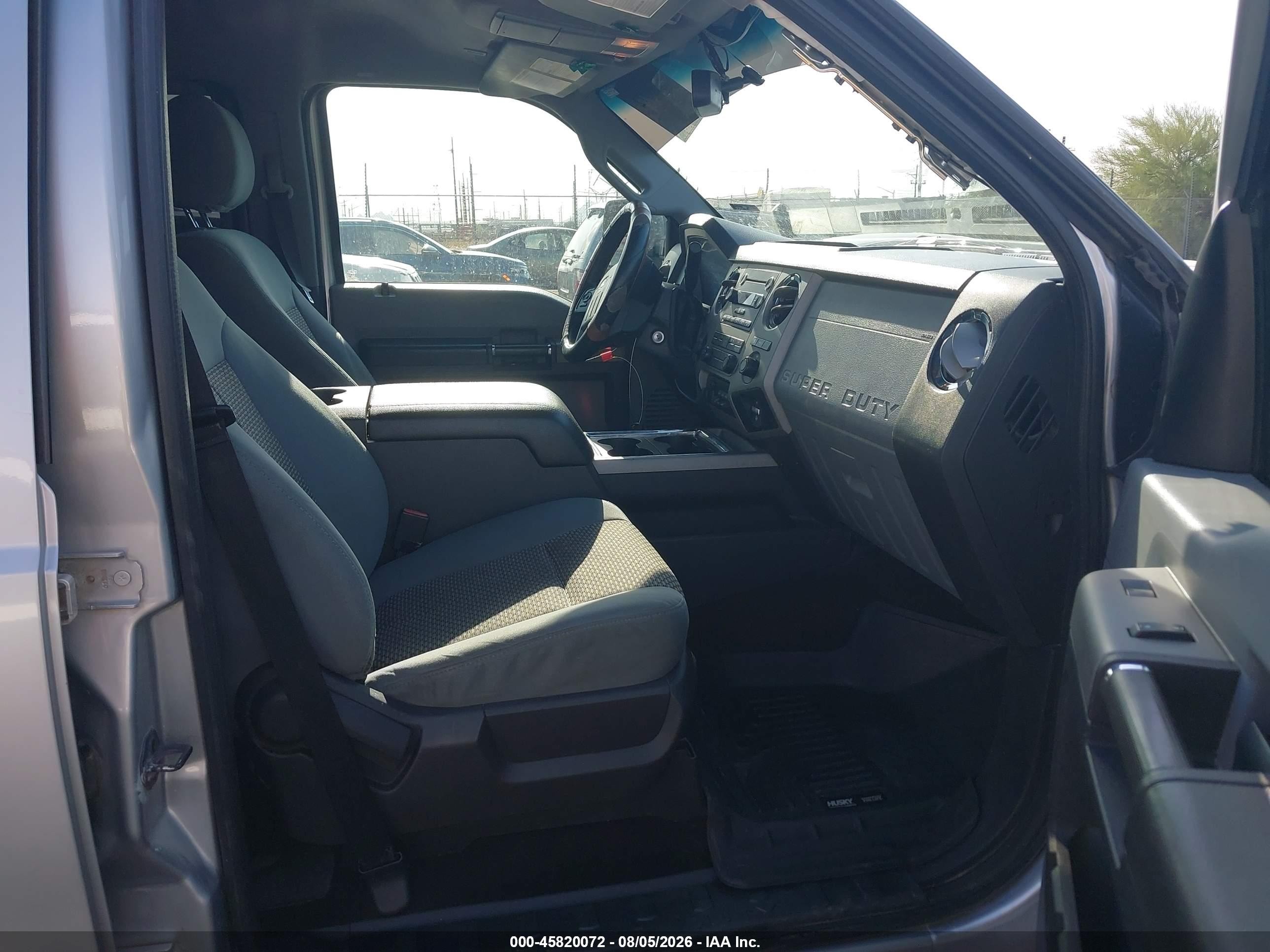 2013 Ford F-250 Xlt Silver vin: 1FT7W2BT1DEA89666