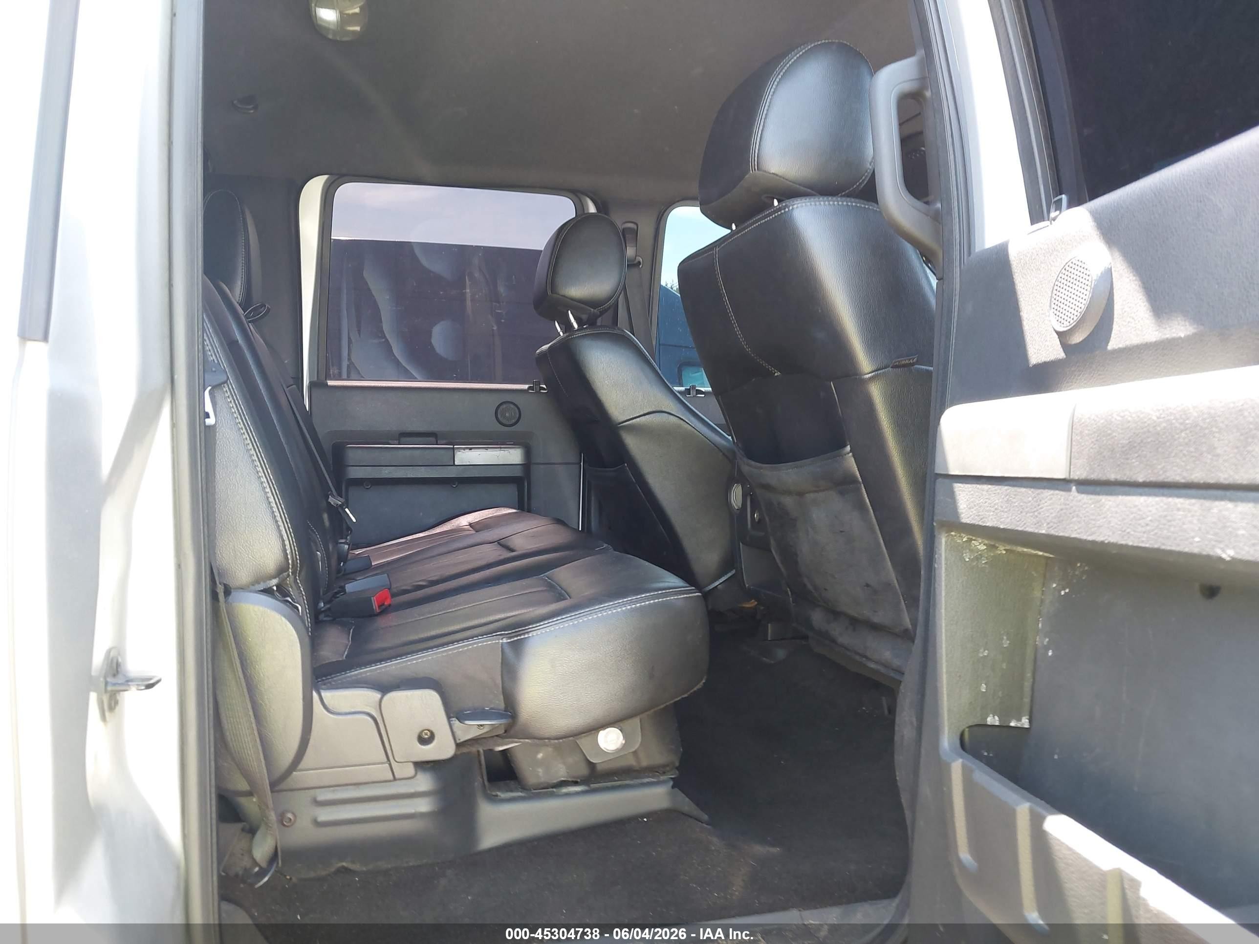 2014 Ford F-250 Lariat Silver vin: 1FT7W2BT1EEA01863