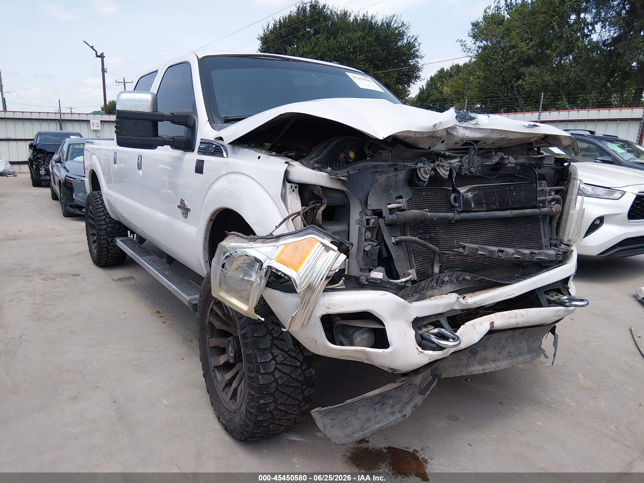 2014 Ford F-250 Lariat/xl/xlt White vin: 1FT7W2BT1EEA96814