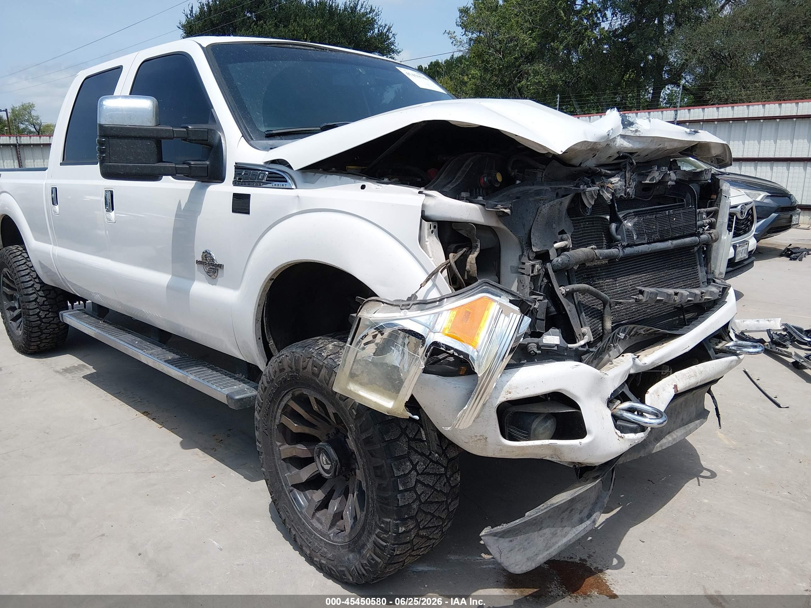 2014 Ford F-250 Lariat/xl/xlt White vin: 1FT7W2BT1EEA96814