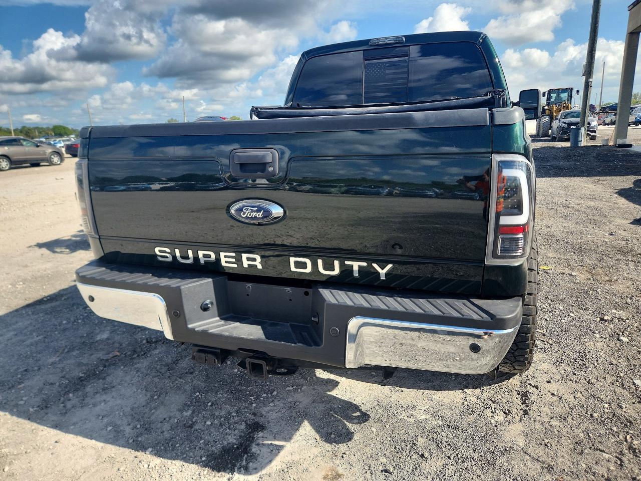 2015 Ford F250 Super Duty Green vin: 1FT7W2BT1FEA31477