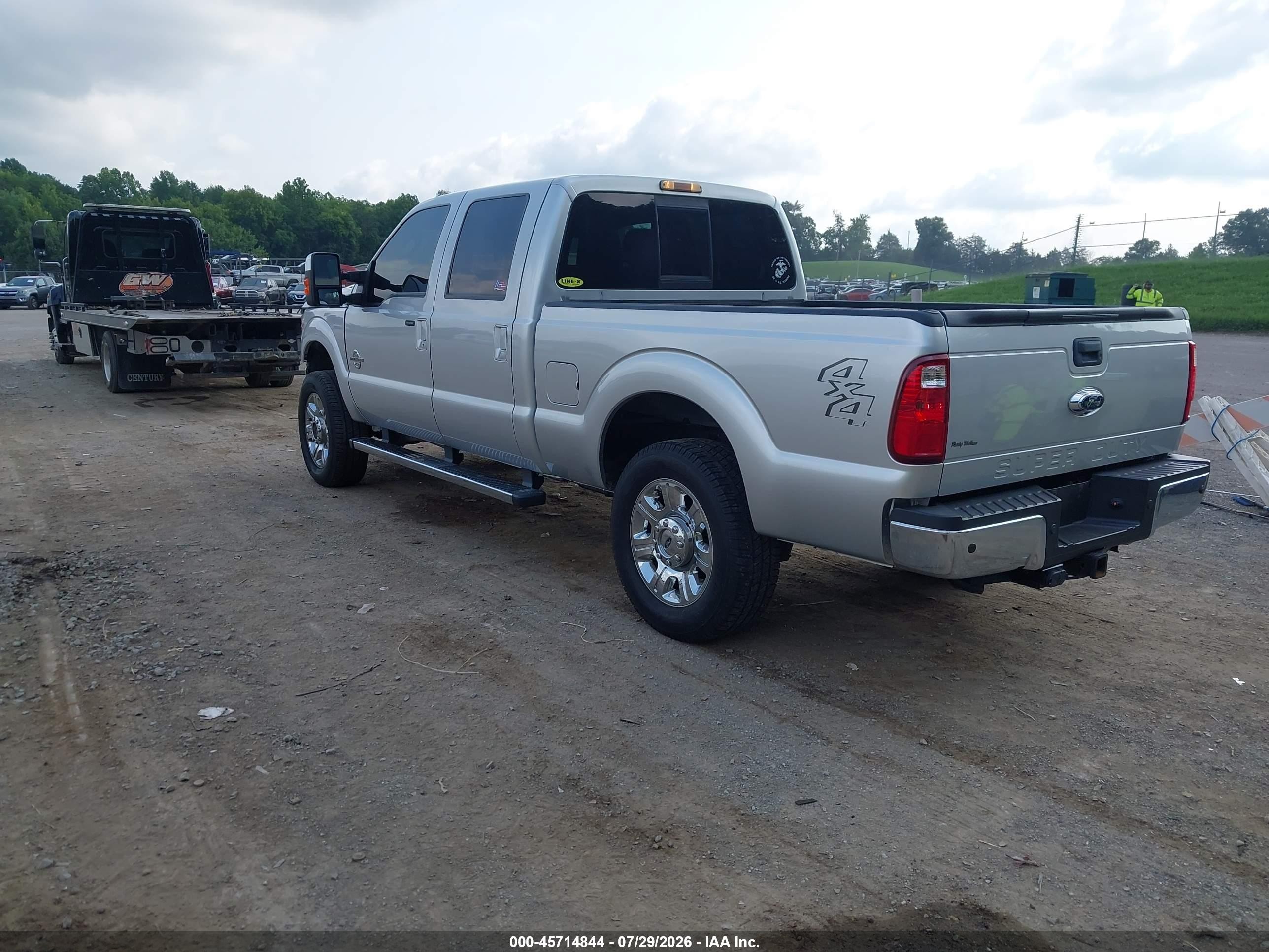 2015 Ford F-250 Lariat Серебряный vin: 1FT7W2BT1FEA67539
