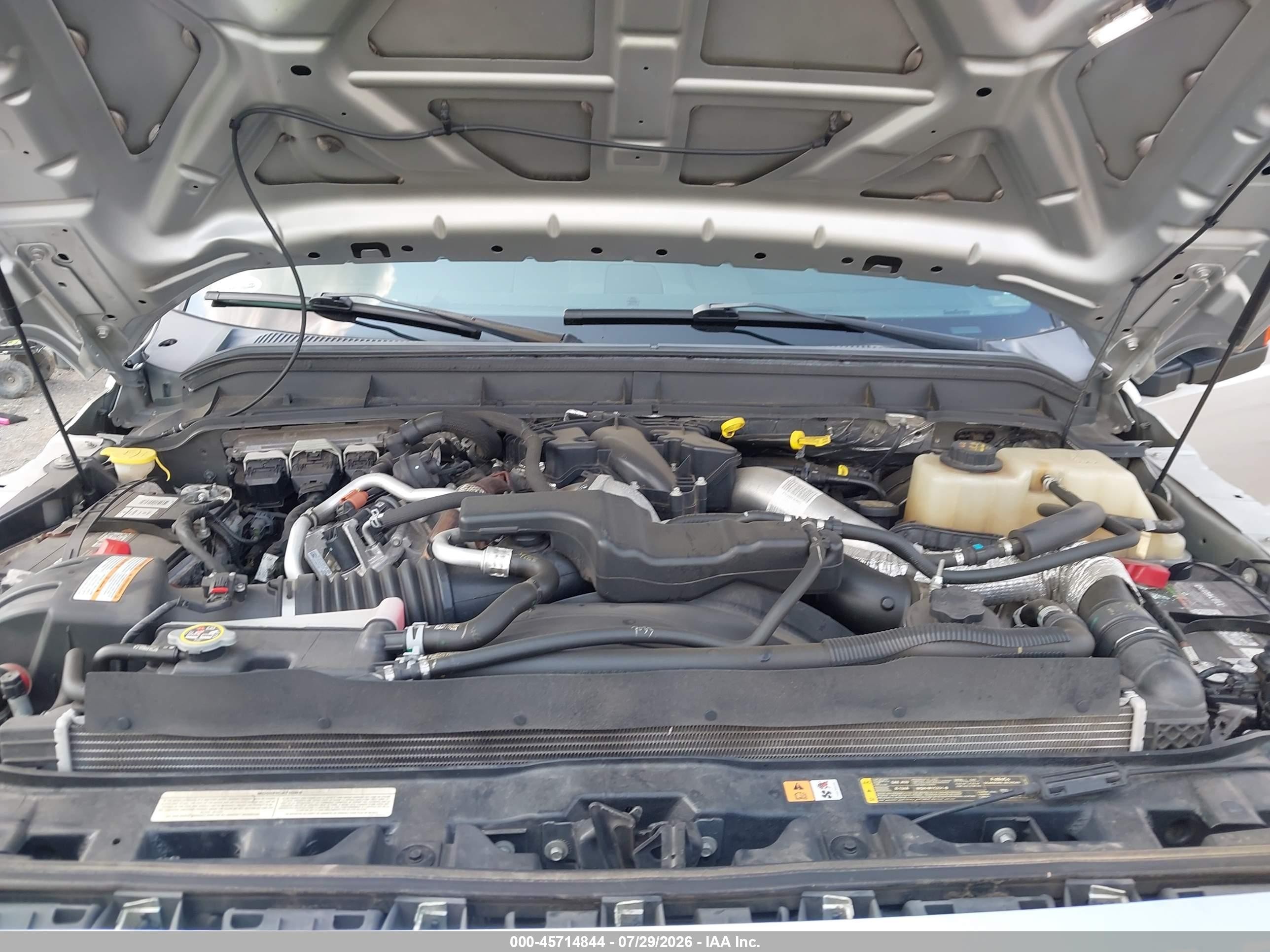 2015 Ford F-250 Lariat Серебряный vin: 1FT7W2BT1FEA67539