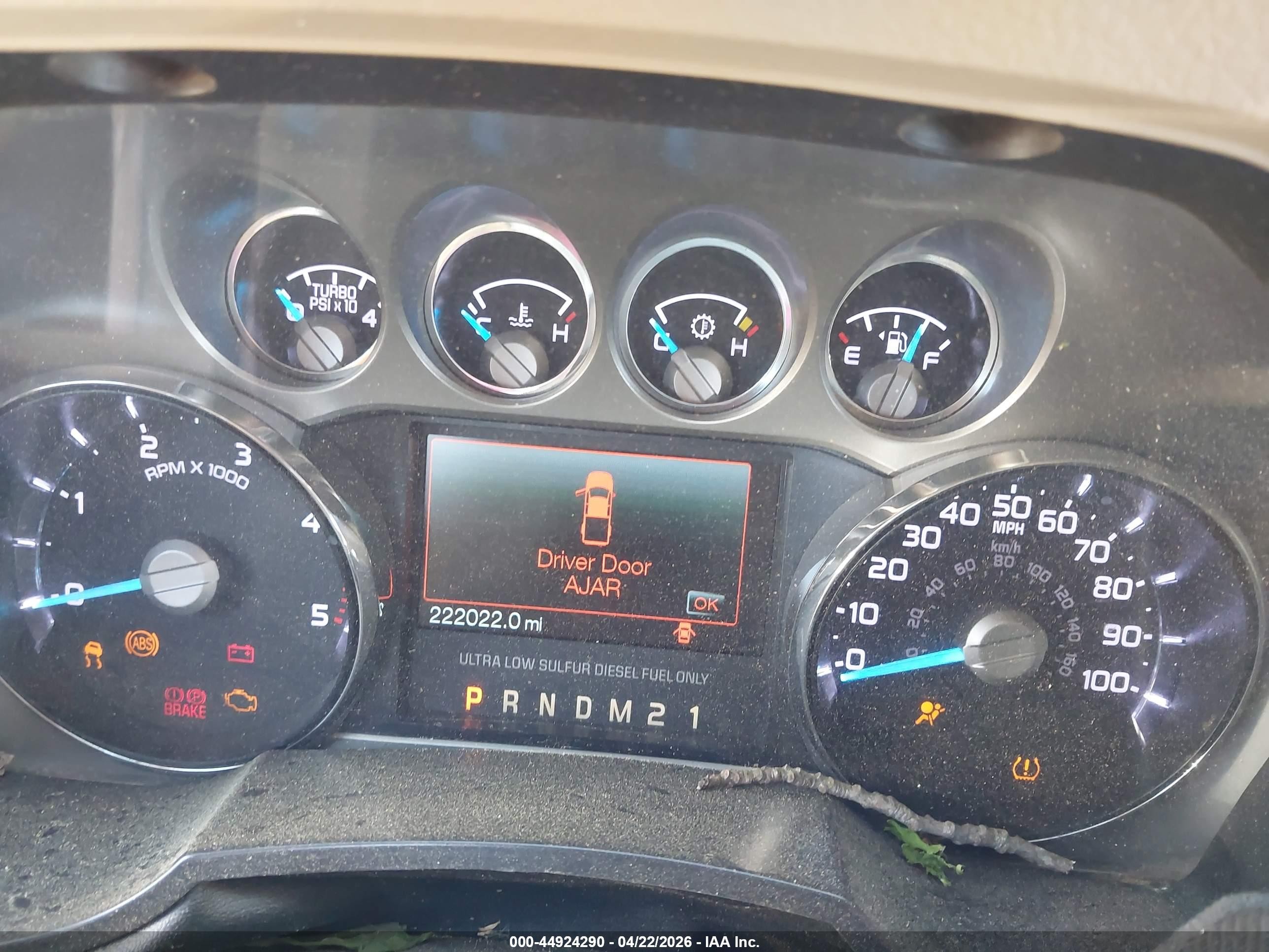 2015 Ford F-250 Lariat White vin: 1FT7W2BT1FEA79870