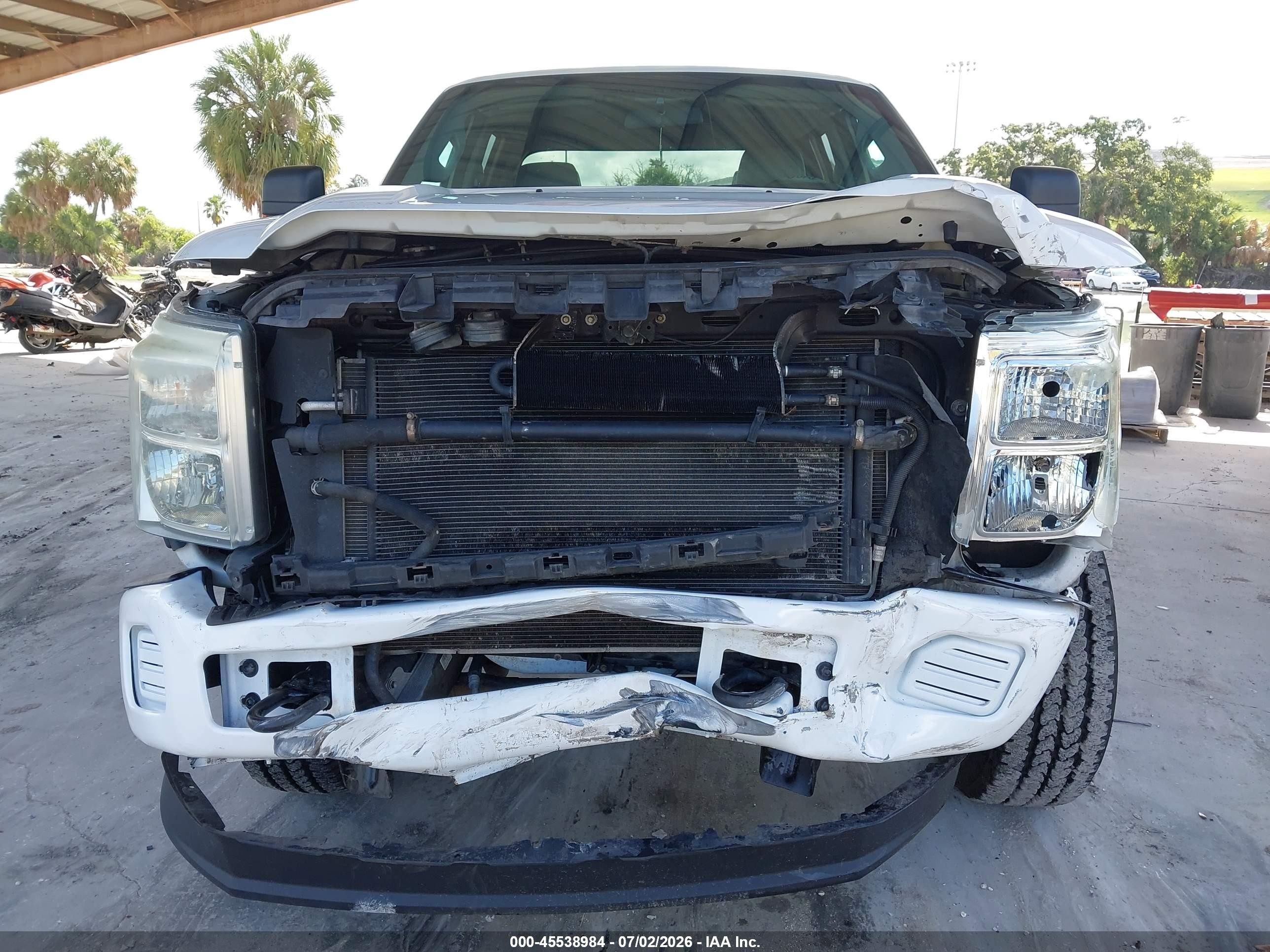 2015 Ford F-250 Lariat/xl/xlt Белый vin: 1FT7W2BT1FEB35919