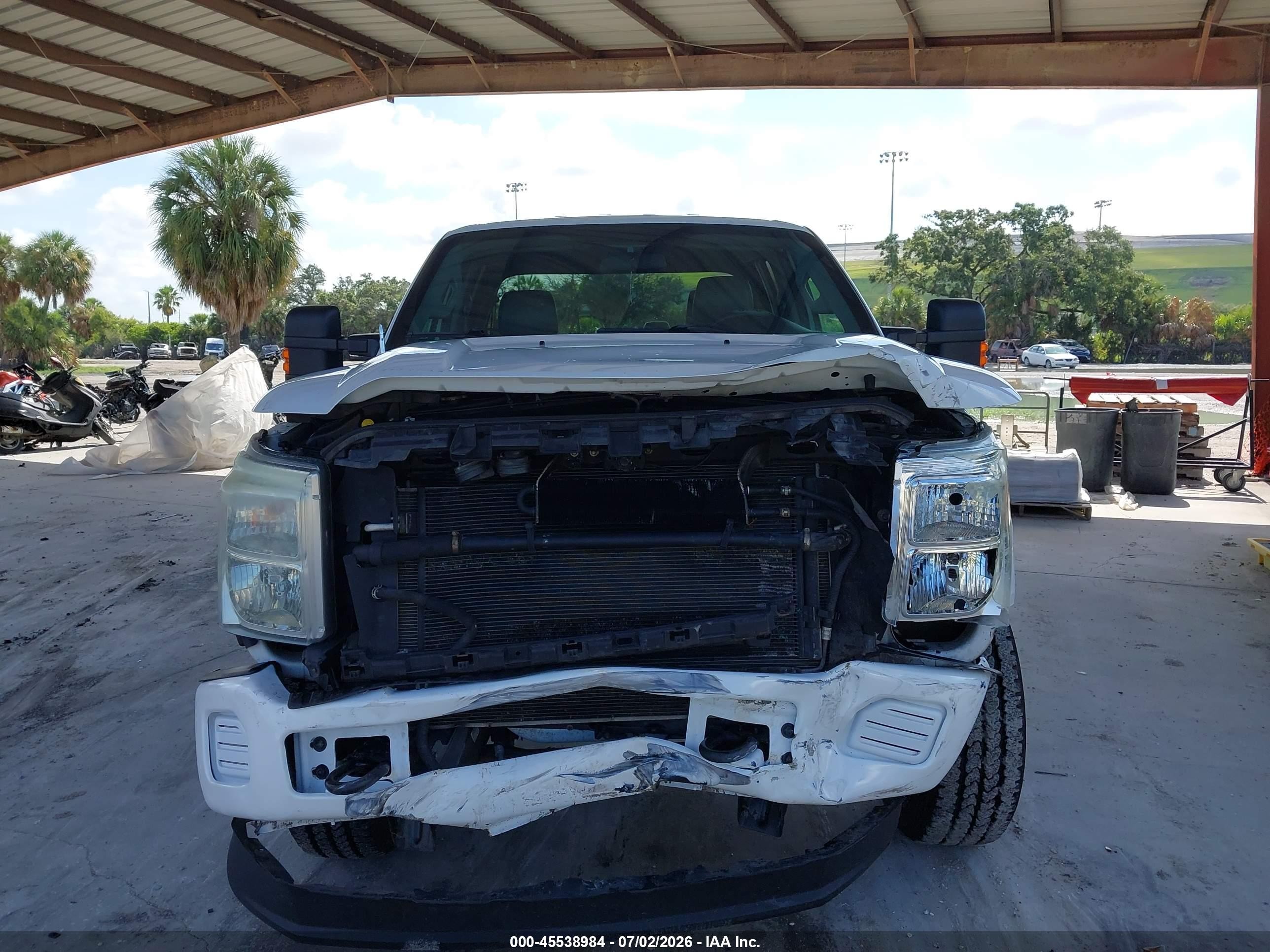 2015 Ford F-250 Lariat/xl/xlt Белый vin: 1FT7W2BT1FEB35919