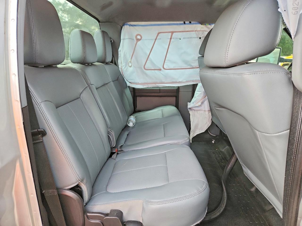 2015 Ford F250 Super Duty Silver vin: 1FT7W2BT1FEB93836