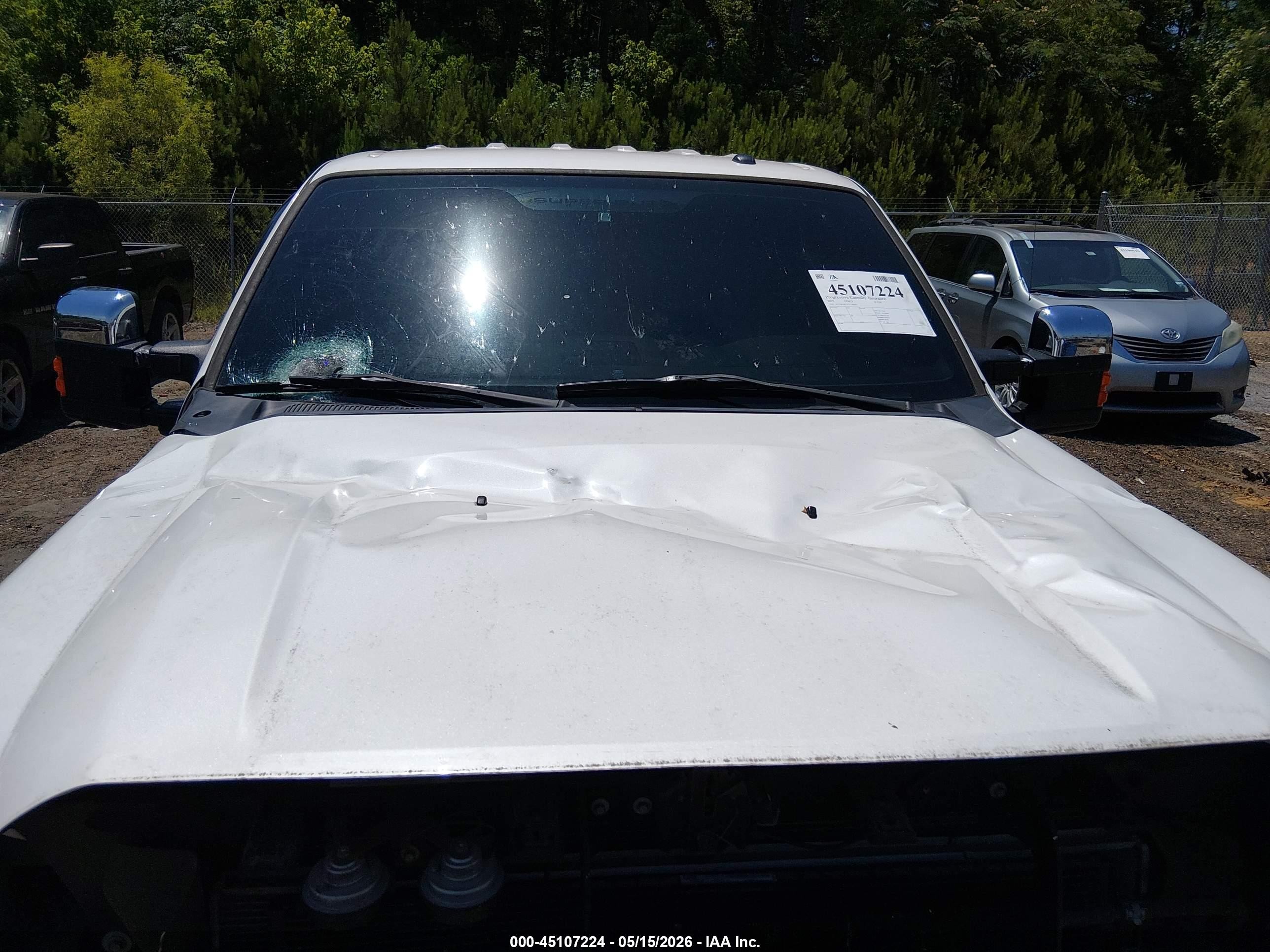 2015 Ford F-250 Lariat White vin: 1FT7W2BT1FEC60693