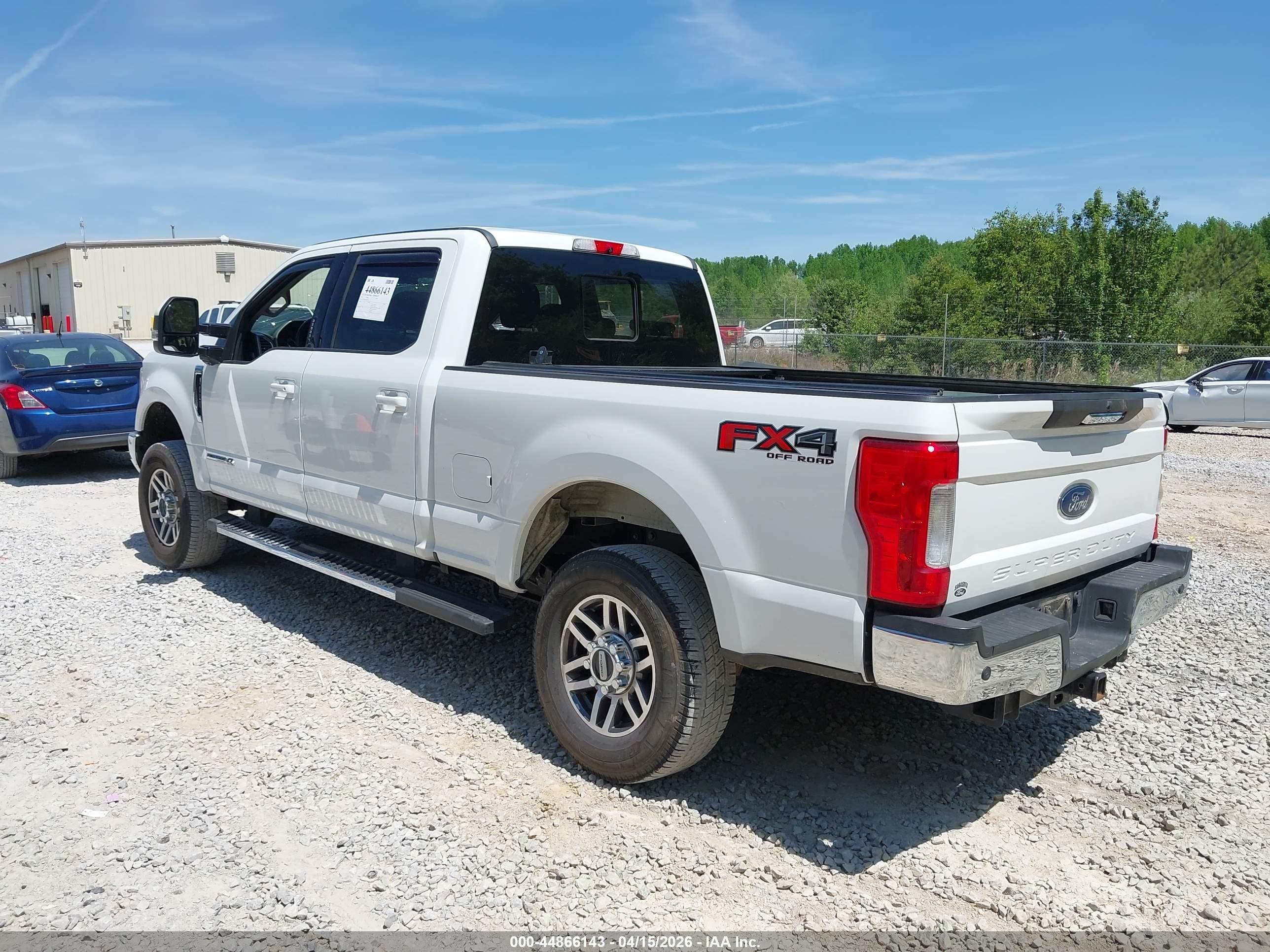2017 Ford F-250 Lariat White vin: 1FT7W2BT1HEE17139