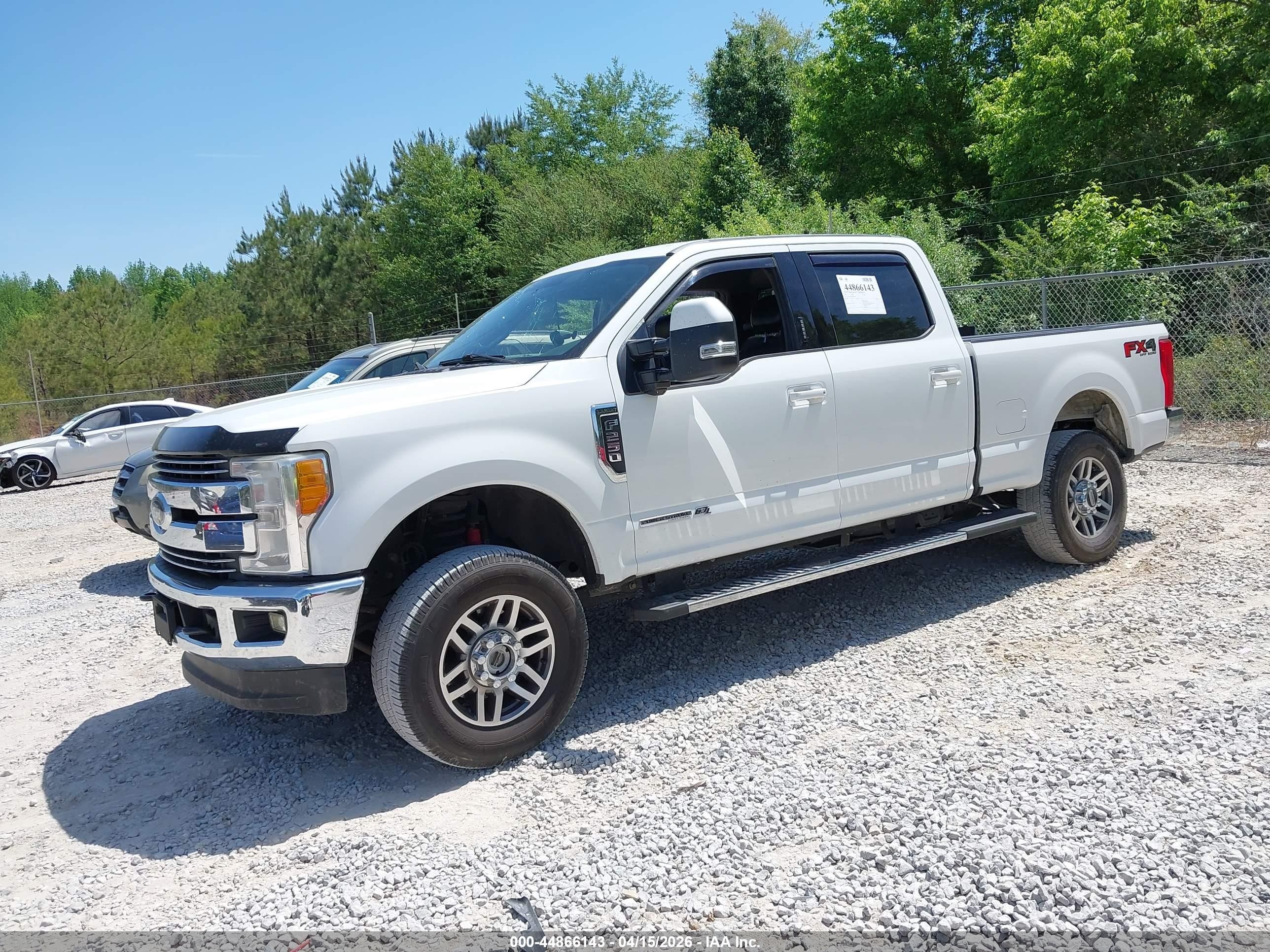 2017 Ford F-250 Lariat White vin: 1FT7W2BT1HEE17139