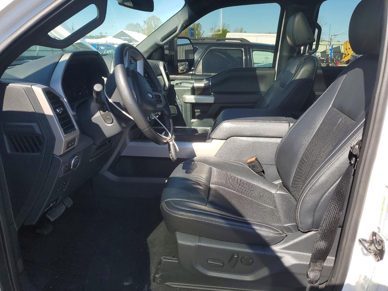 2022 Ford F250 Super Duty White vin: 1FT7W2BT1NEE98767