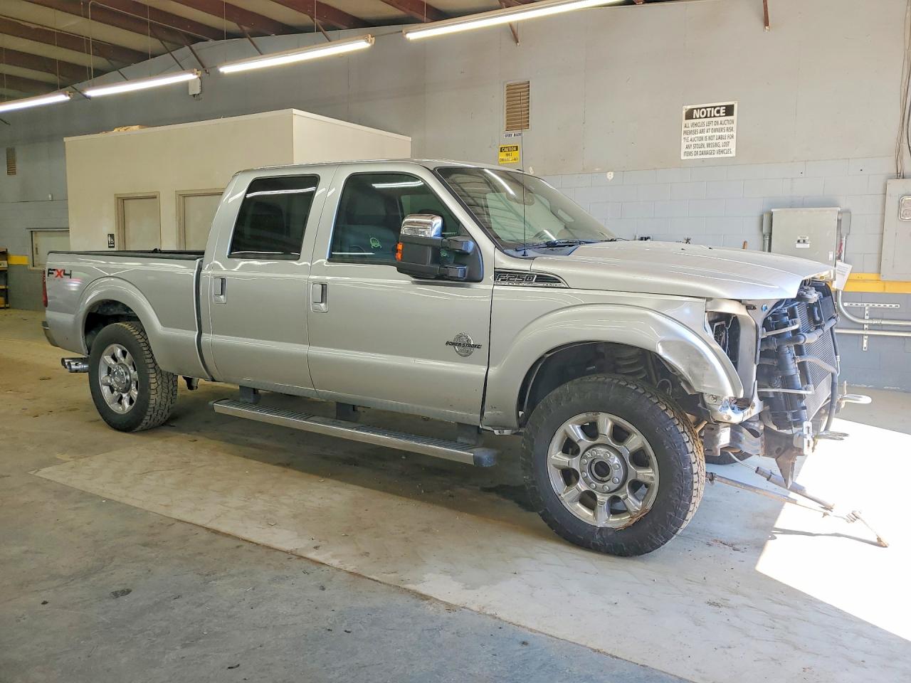 2011 Ford F250 Super Duty Silver vin: 1FT7W2BT2BEA01818