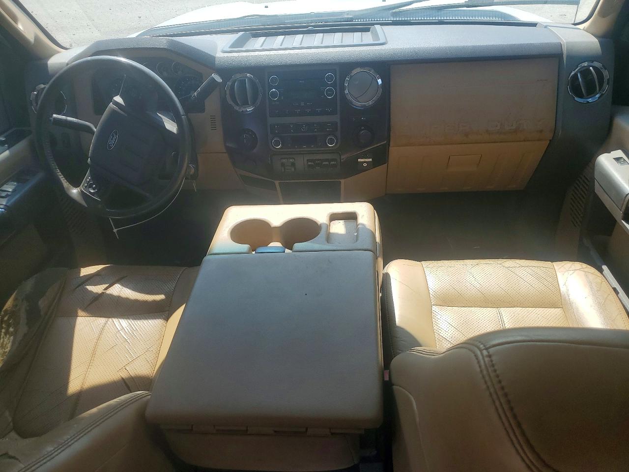 2011 Ford F250 Super Duty White vin: 1FT7W2BT2BEB30187