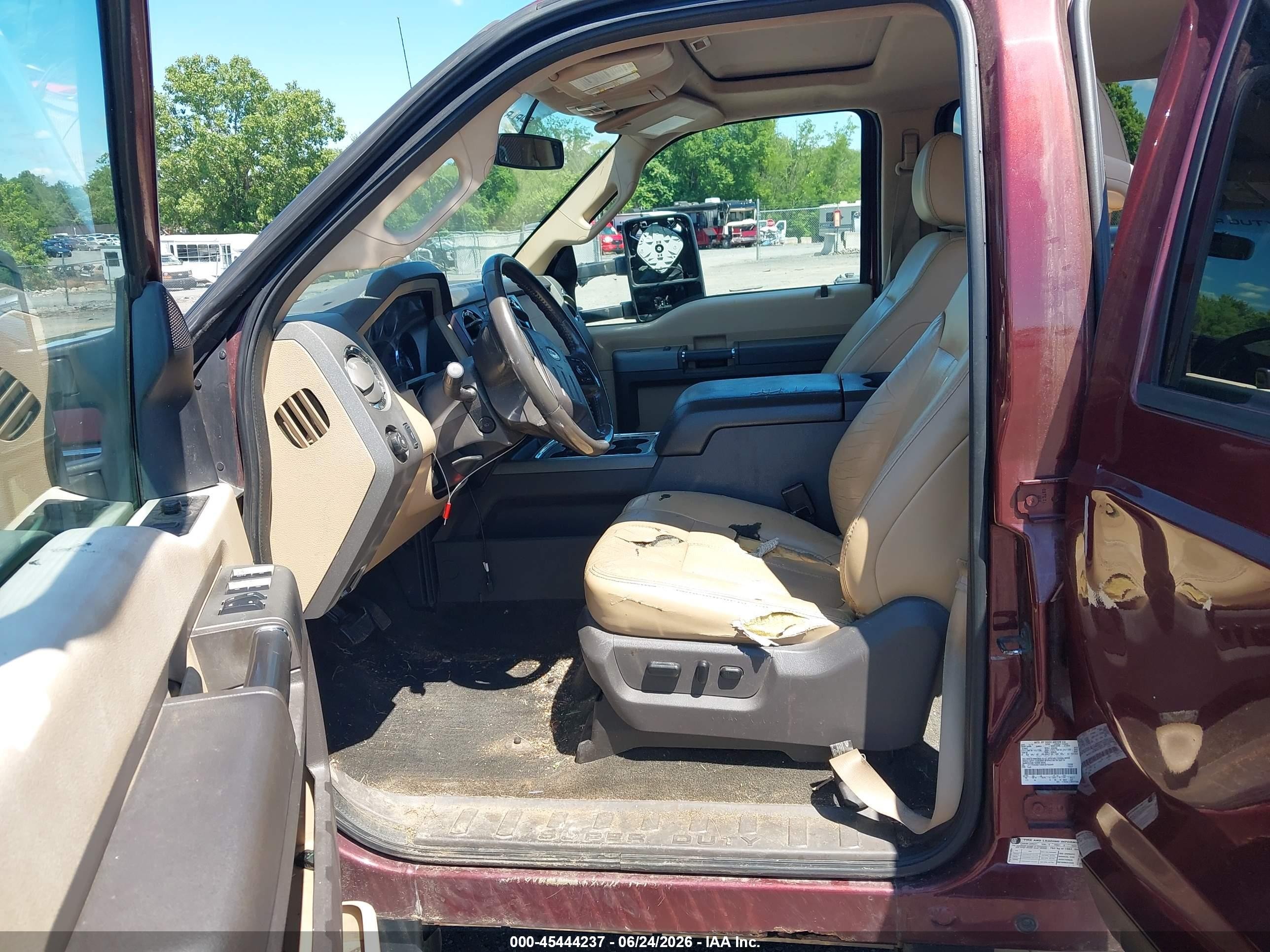 2011 Ford Super Duty F-250 Srw Lariat Maroon vin: 1FT7W2BT2BEB72245