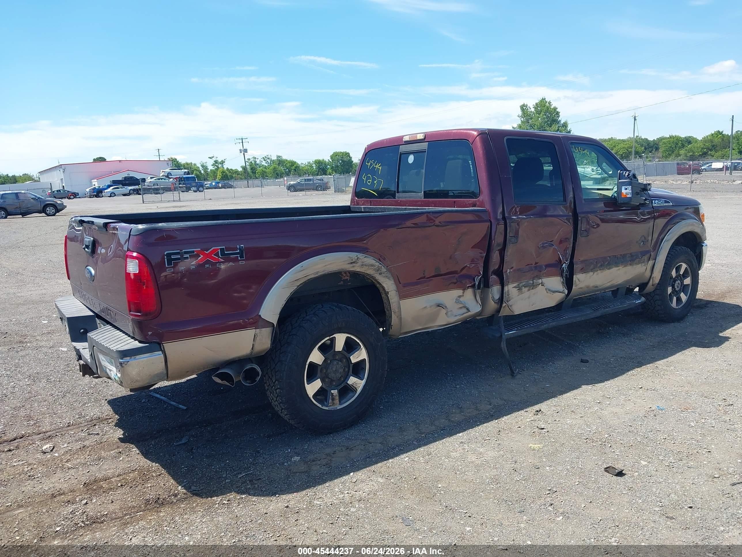 2011 Ford Super Duty F-250 Srw Lariat Maroon vin: 1FT7W2BT2BEB72245