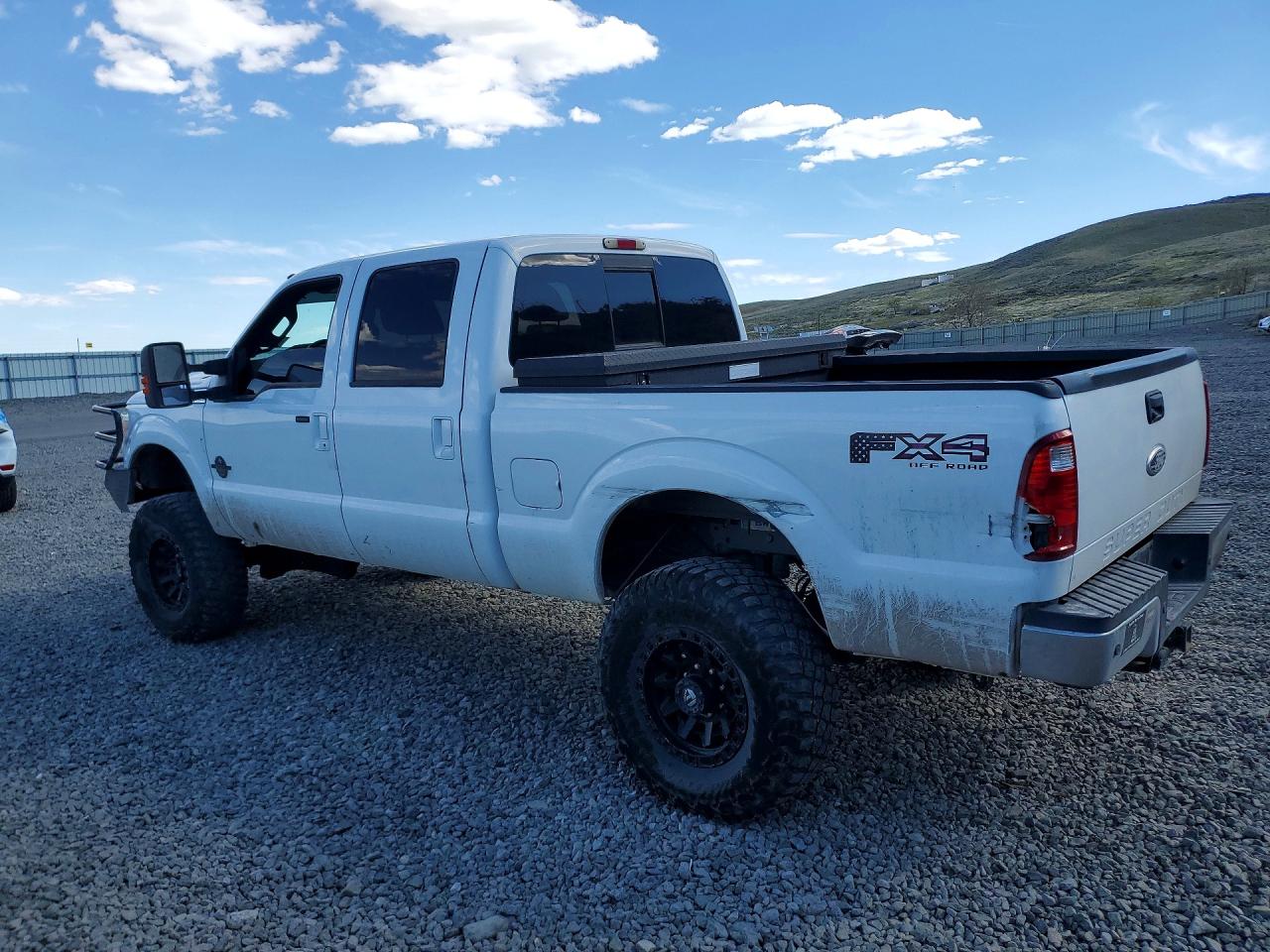 2011 Ford F250 Super Duty Белый vin: 1FT7W2BT2BEC86357