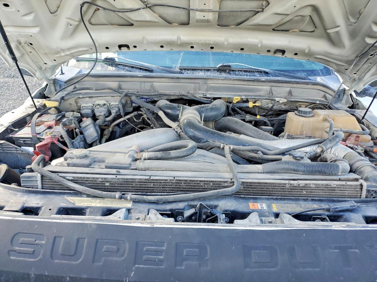 2011 Ford F250 Super Duty Белый vin: 1FT7W2BT2BEC86357