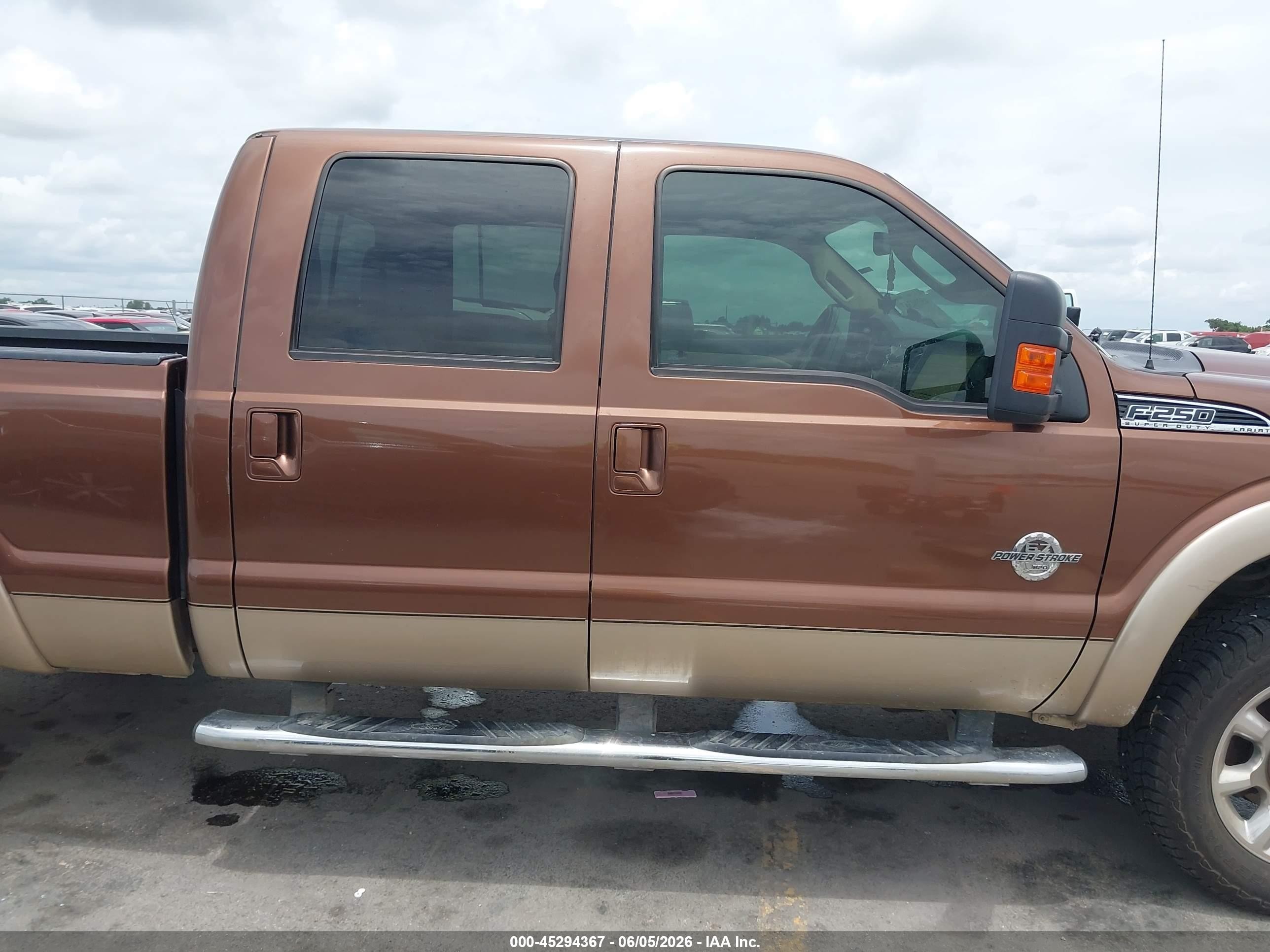 2012 Ford F-250 Lariat Brown vin: 1FT7W2BT2CEB92318