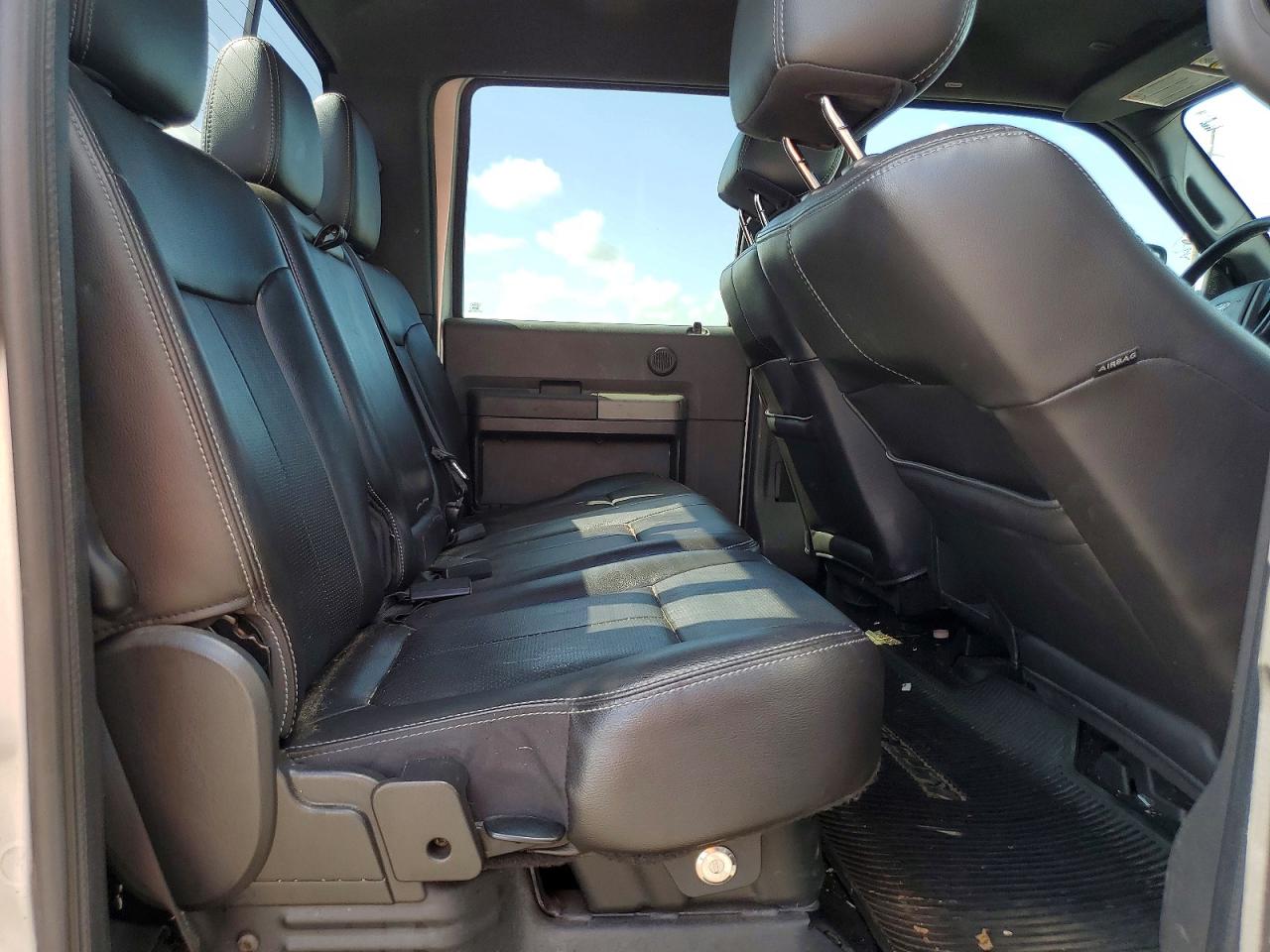 2012 Ford F250 Super Duty White vin: 1FT7W2BT2CEC09084
