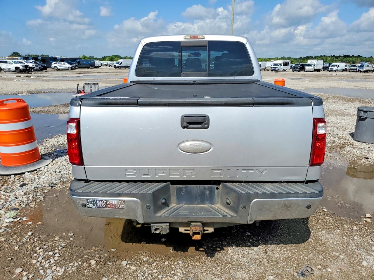 2012 Ford F250 Super Duty White vin: 1FT7W2BT2CEC09084
