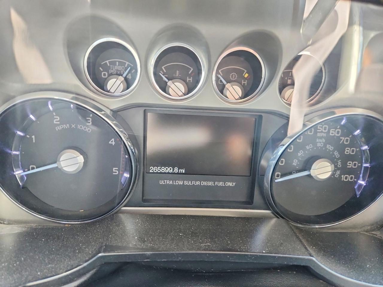 2012 Ford F250 Super Duty White vin: 1FT7W2BT2CEC53313