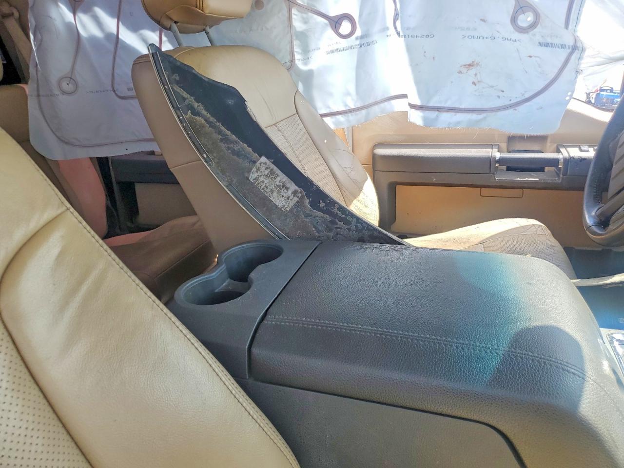 2012 Ford F250 Super Duty Two Tone vin: 1FT7W2BT2CEC82164