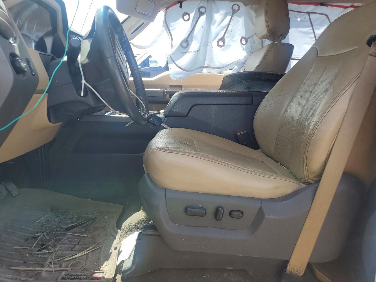2012 Ford F250 Super Duty Two Tone vin: 1FT7W2BT2CEC82164