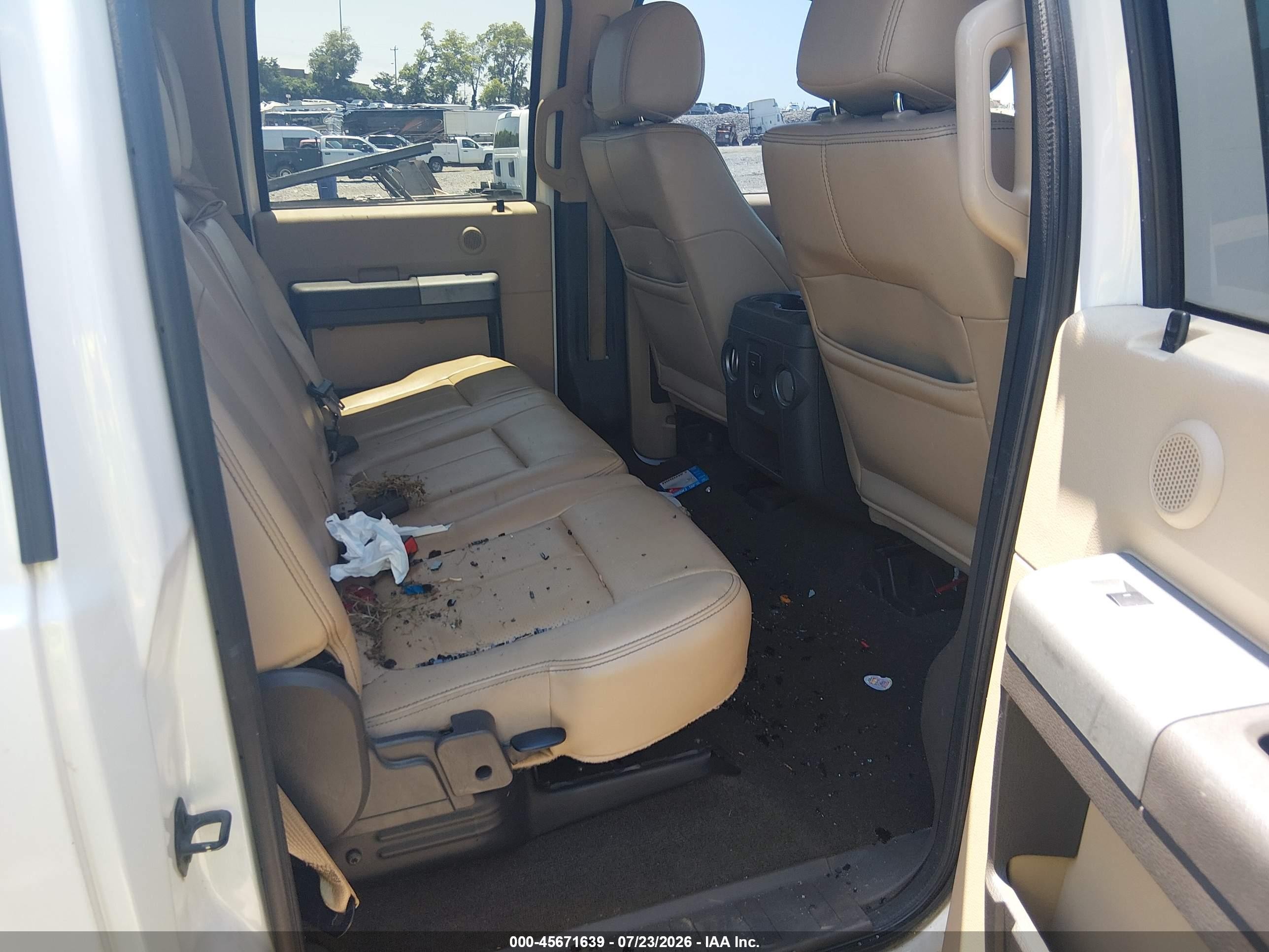 2013 Ford Super Duty F-250 Srw Lariat Белый vin: 1FT7W2BT2DEB17099