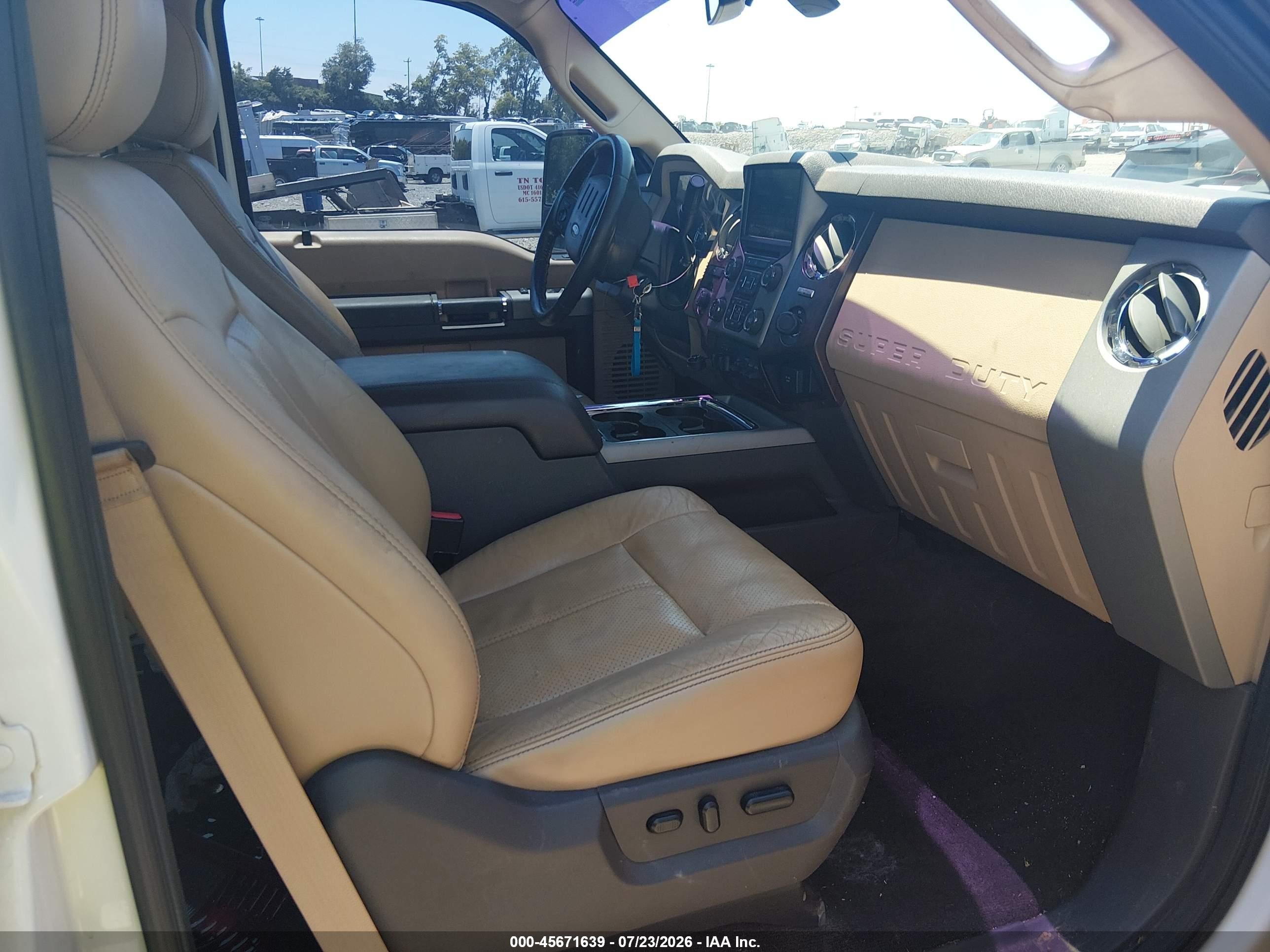 2013 Ford Super Duty F-250 Srw Lariat Белый vin: 1FT7W2BT2DEB17099