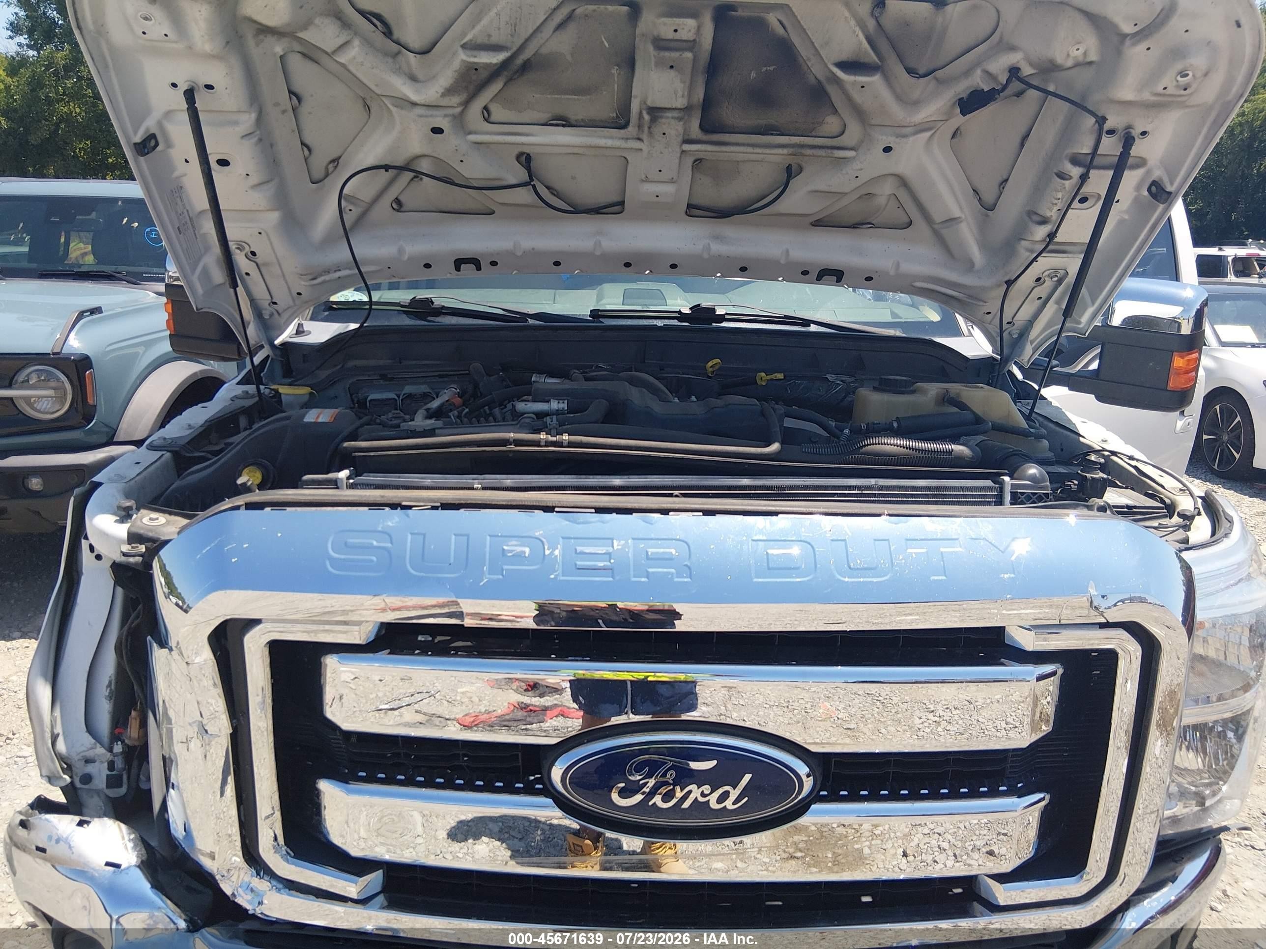 2013 Ford Super Duty F-250 Srw Lariat Белый vin: 1FT7W2BT2DEB17099