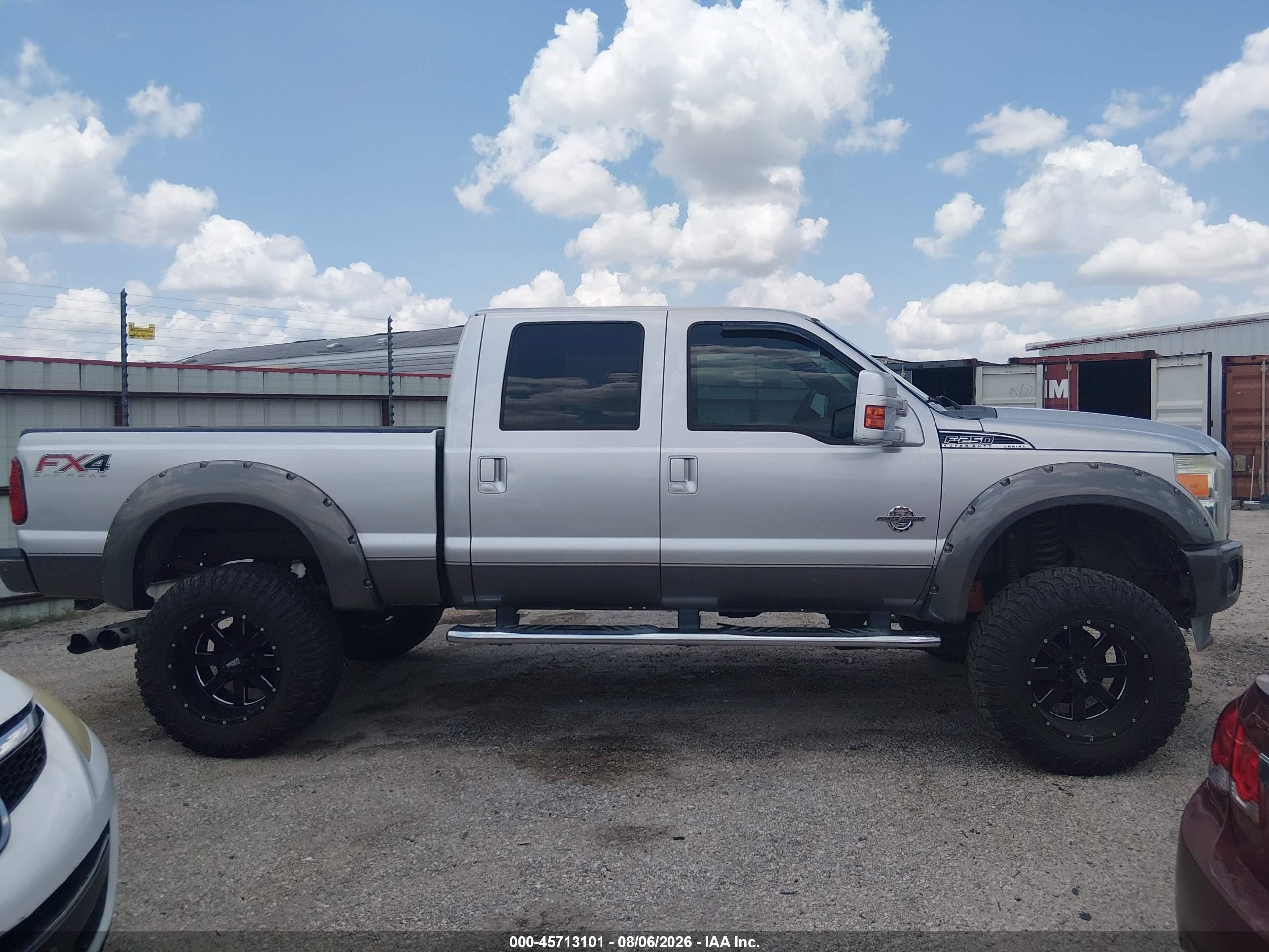 2013 Ford F-250 Lariat Silver vin: 1FT7W2BT2DEB45050