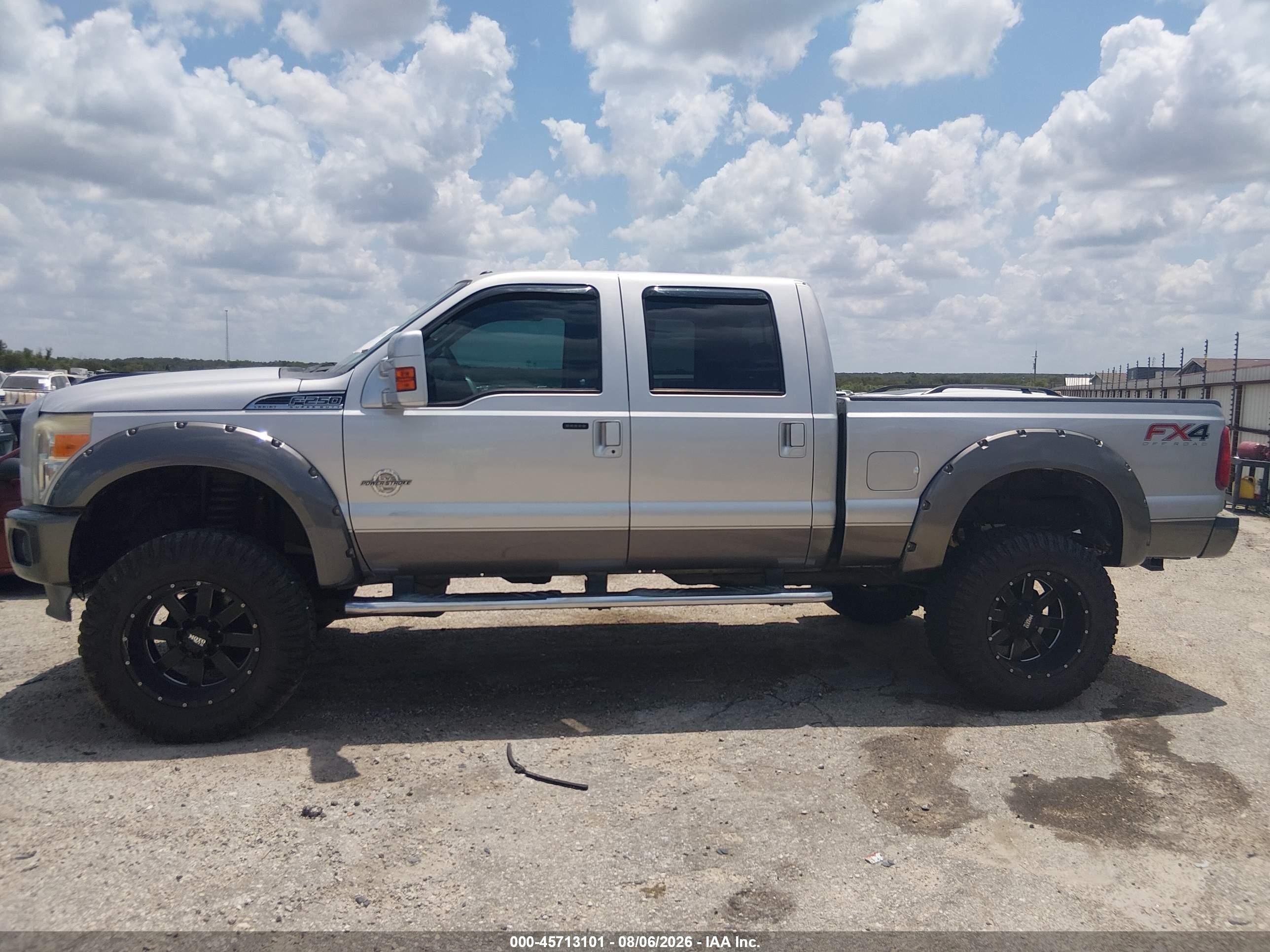 2013 Ford F-250 Lariat Silver vin: 1FT7W2BT2DEB45050