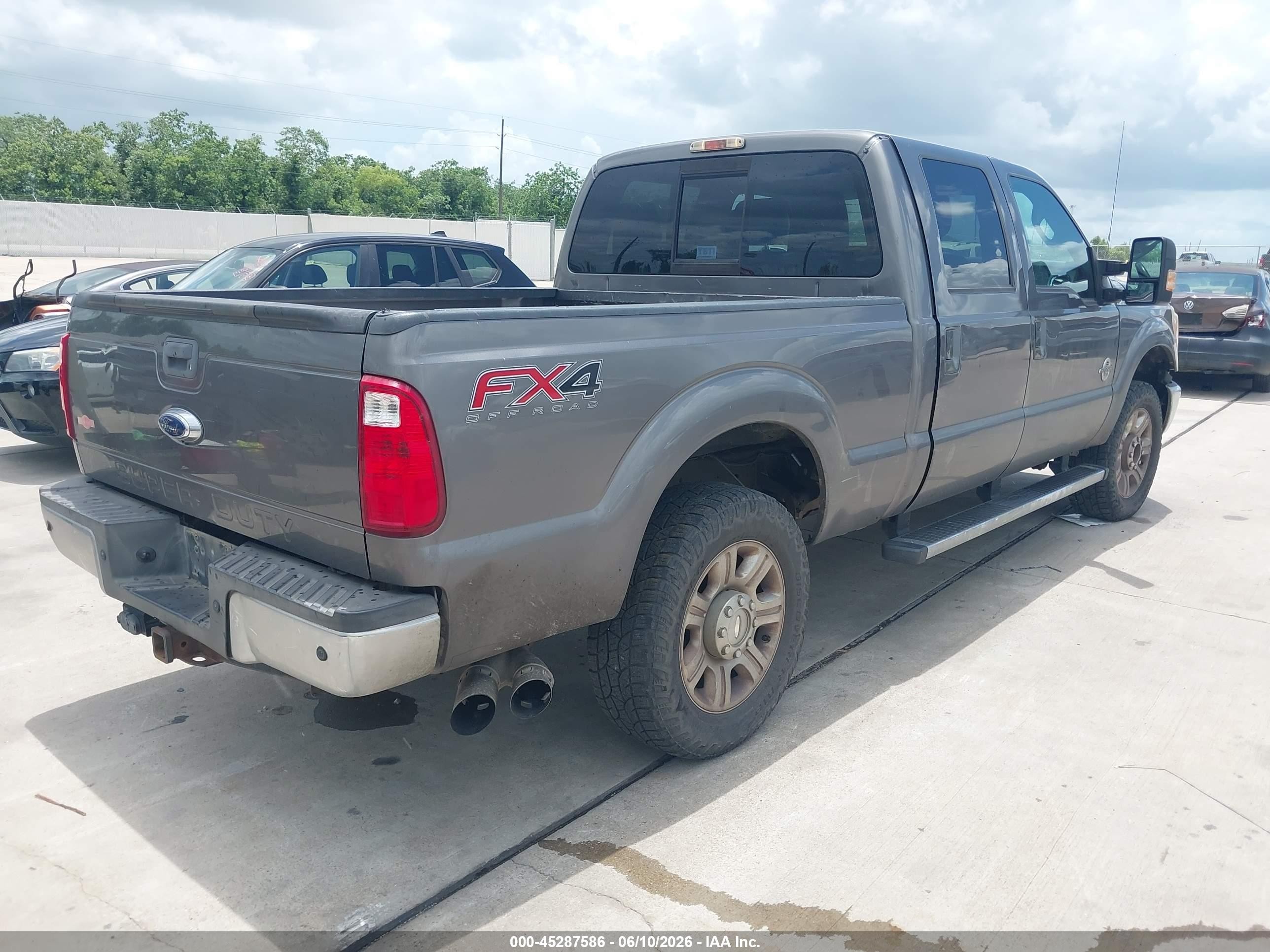 2013 Ford F-250 Lariat Gray vin: 1FT7W2BT2DEB50605