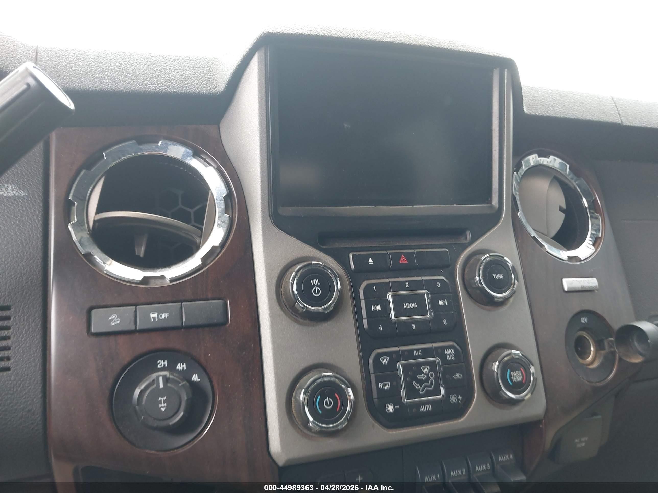 2014 Ford F-250 Lariat Green vin: 1FT7W2BT2EEB84559