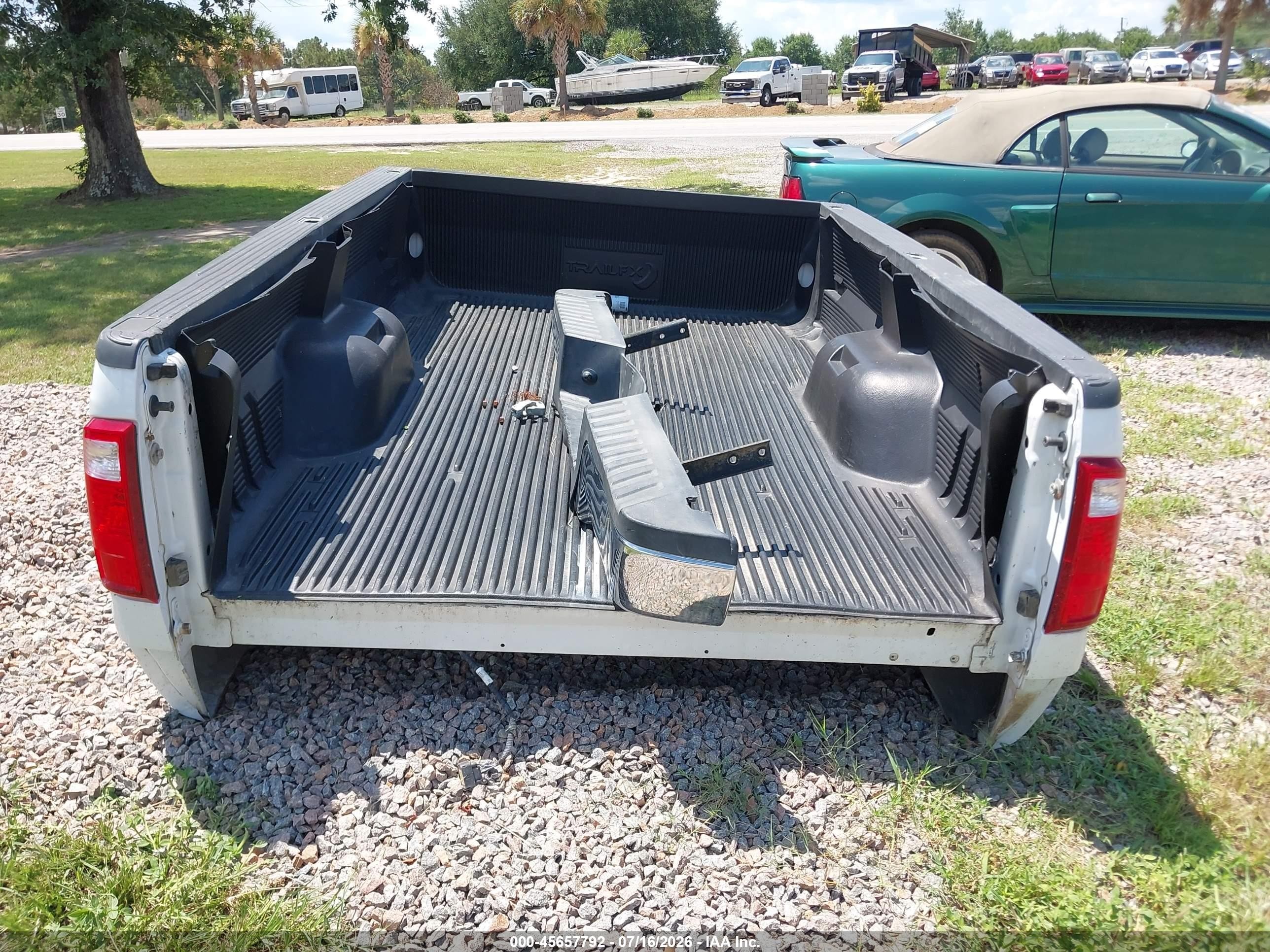 2015 Ford F-250 Xl White vin: 1FT7W2BT2FEA02408