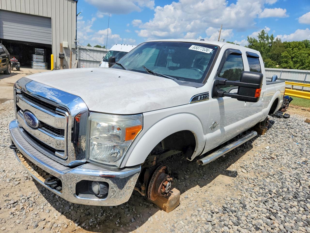 2015 Ford F250 Super Duty White vin: 1FT7W2BT2FEA44383
