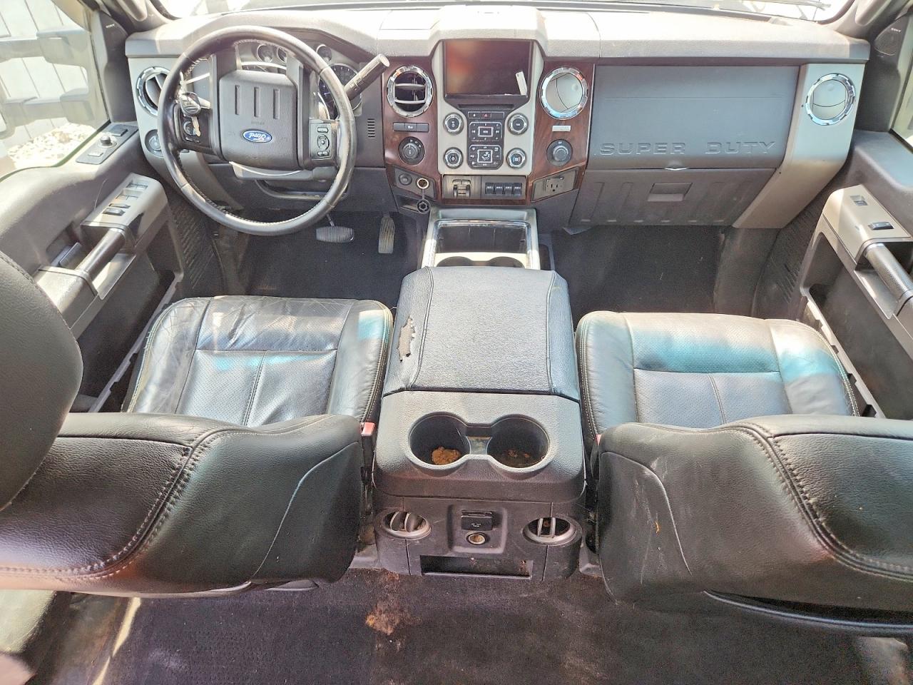 2015 Ford F250 Super Duty White vin: 1FT7W2BT2FEA44383