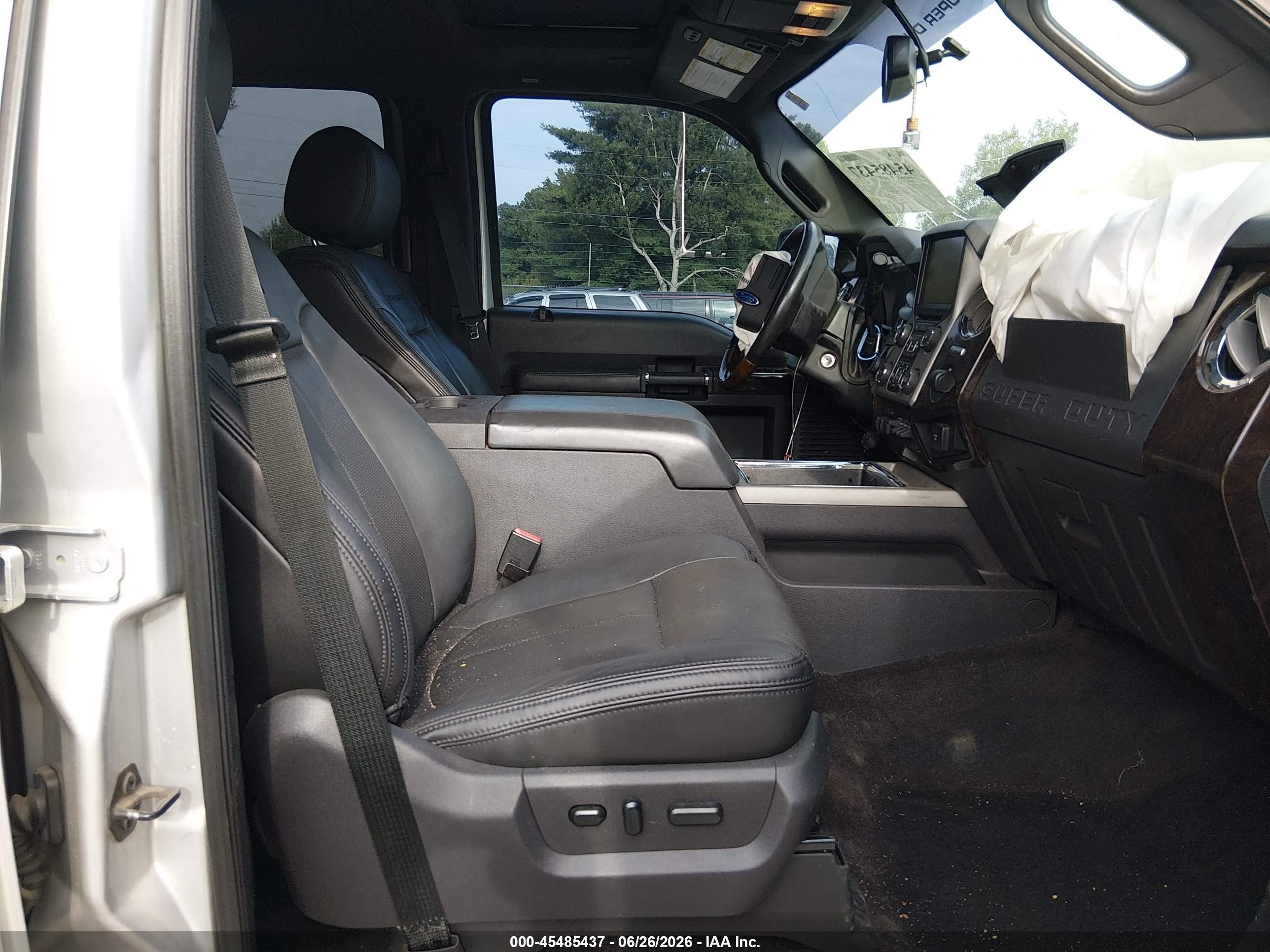 2015 Ford F-250 Lariat Silver vin: 1FT7W2BT2FEA73852